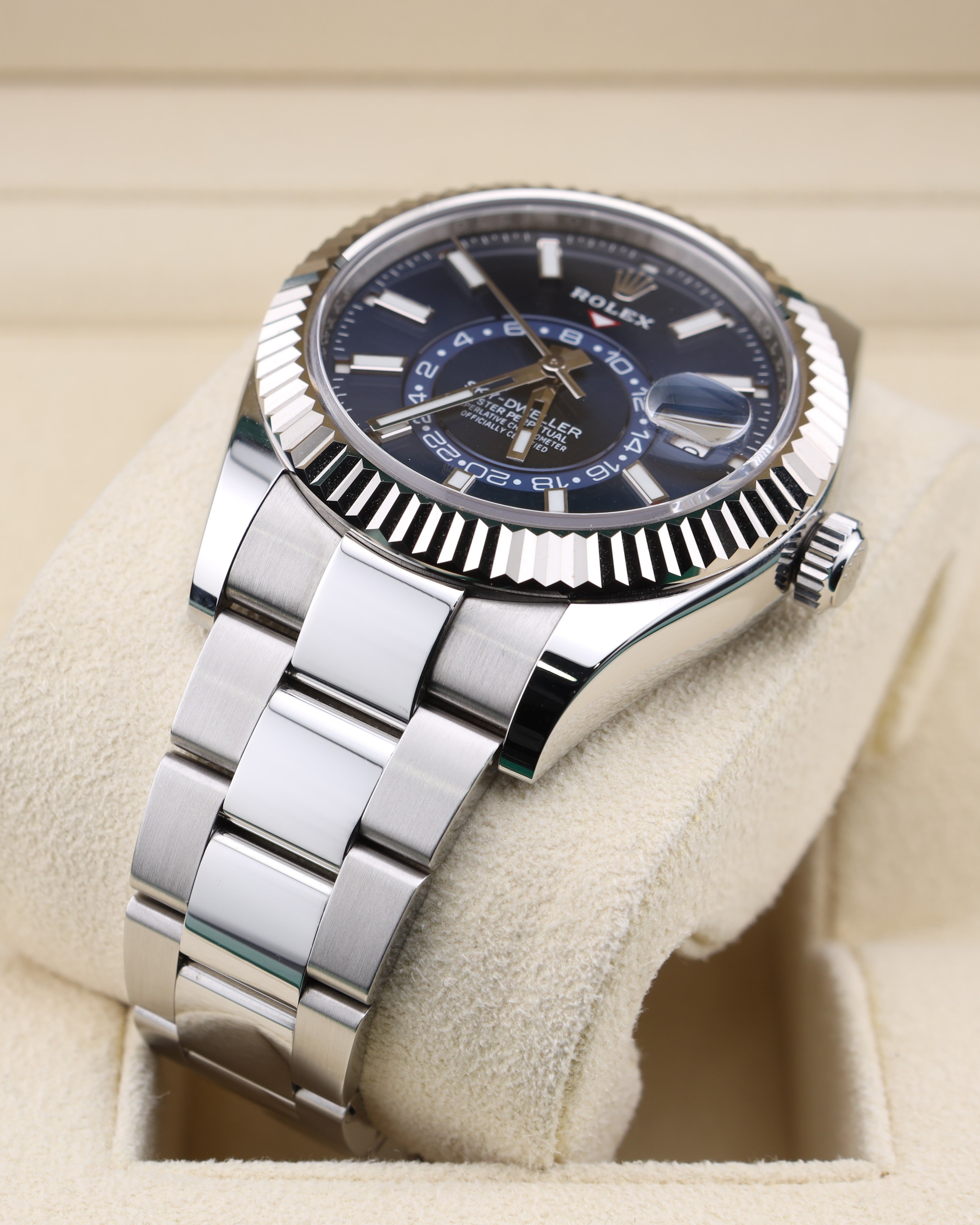 Rolex Sky-Dweller Blue Dial on Oyster 326934