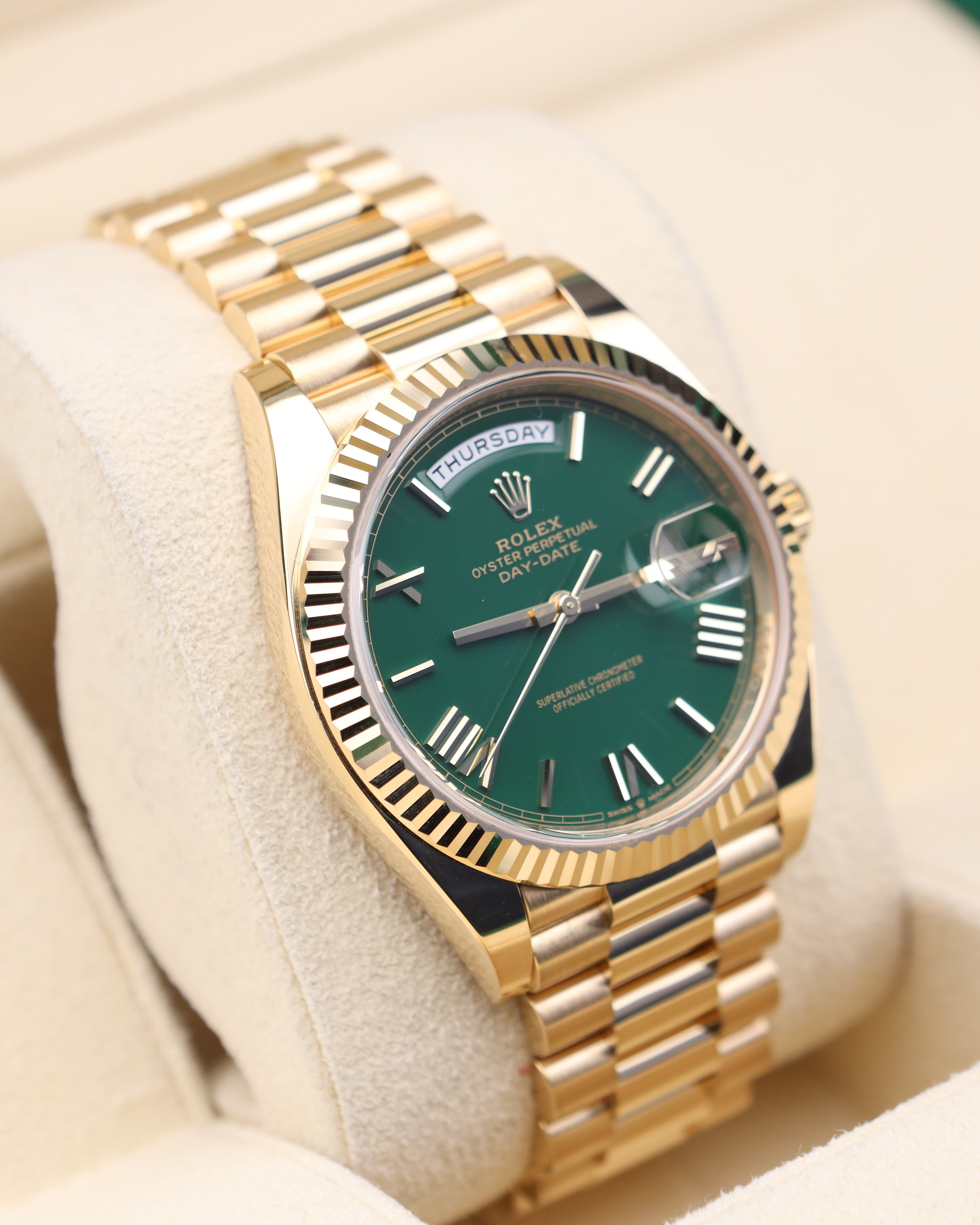 Rolex Day-Date 40 Money Green Roman Dial Presidential 228238