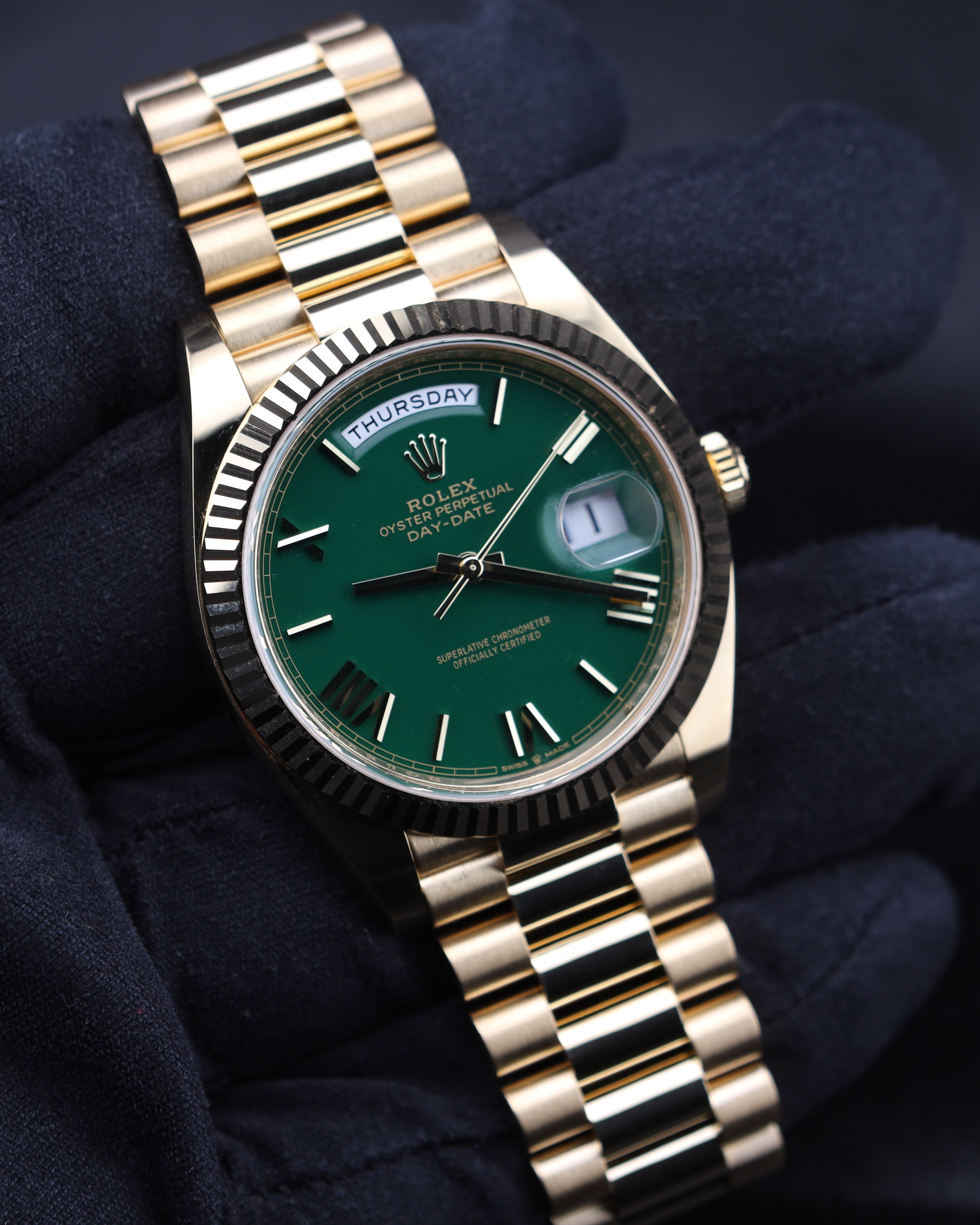 Rolex Day-Date 40 Money Green Roman Dial Presidential 228238
