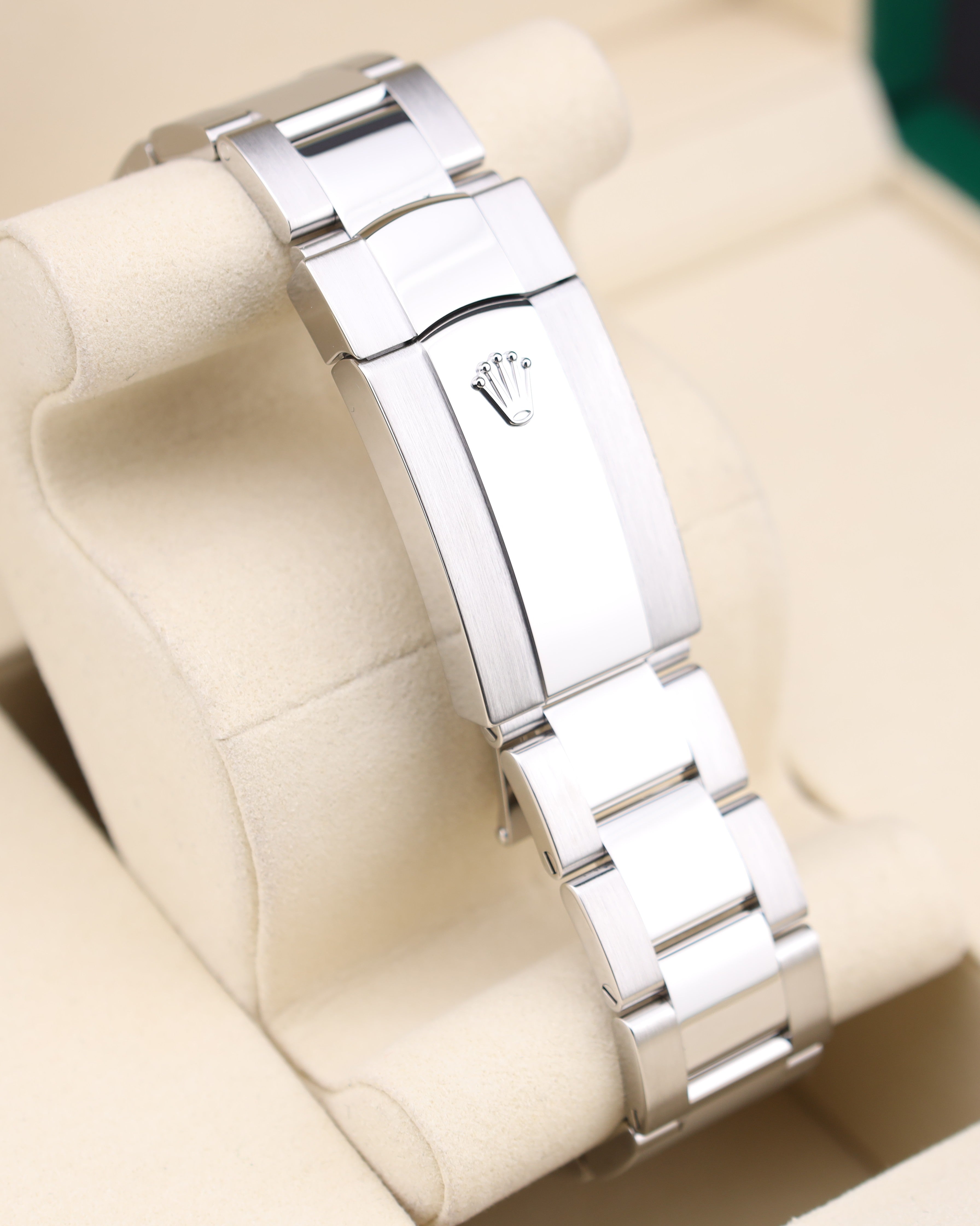 Rolex Sky Dweller 42mm Blue Dial on Oyster Bracelet 336934