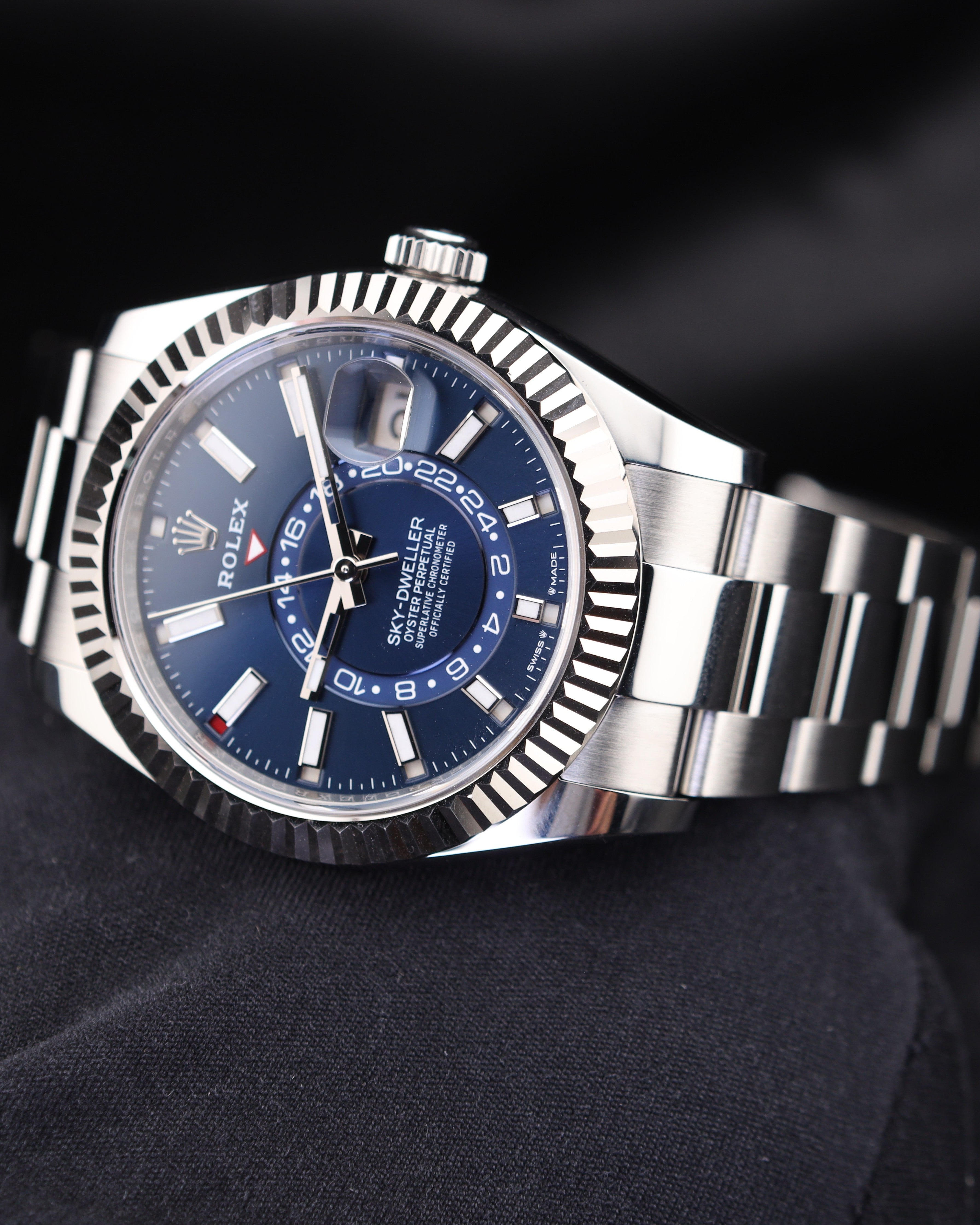 Rolex Sky Dweller 42mm Blue Dial on Oyster Bracelet 336934 