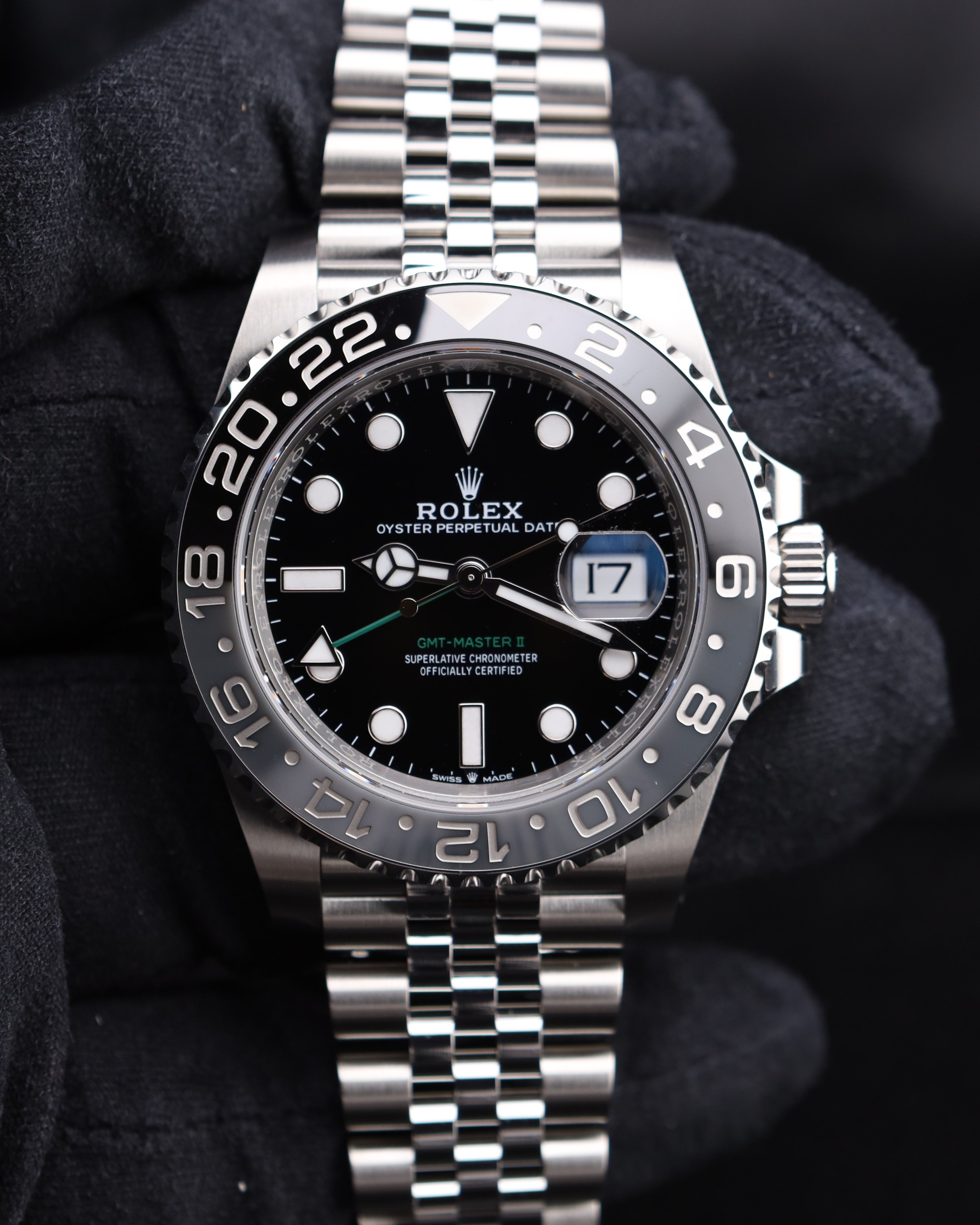 Rolex GMT-Master II Bruce Wayne on Jubilee 126710GRNR