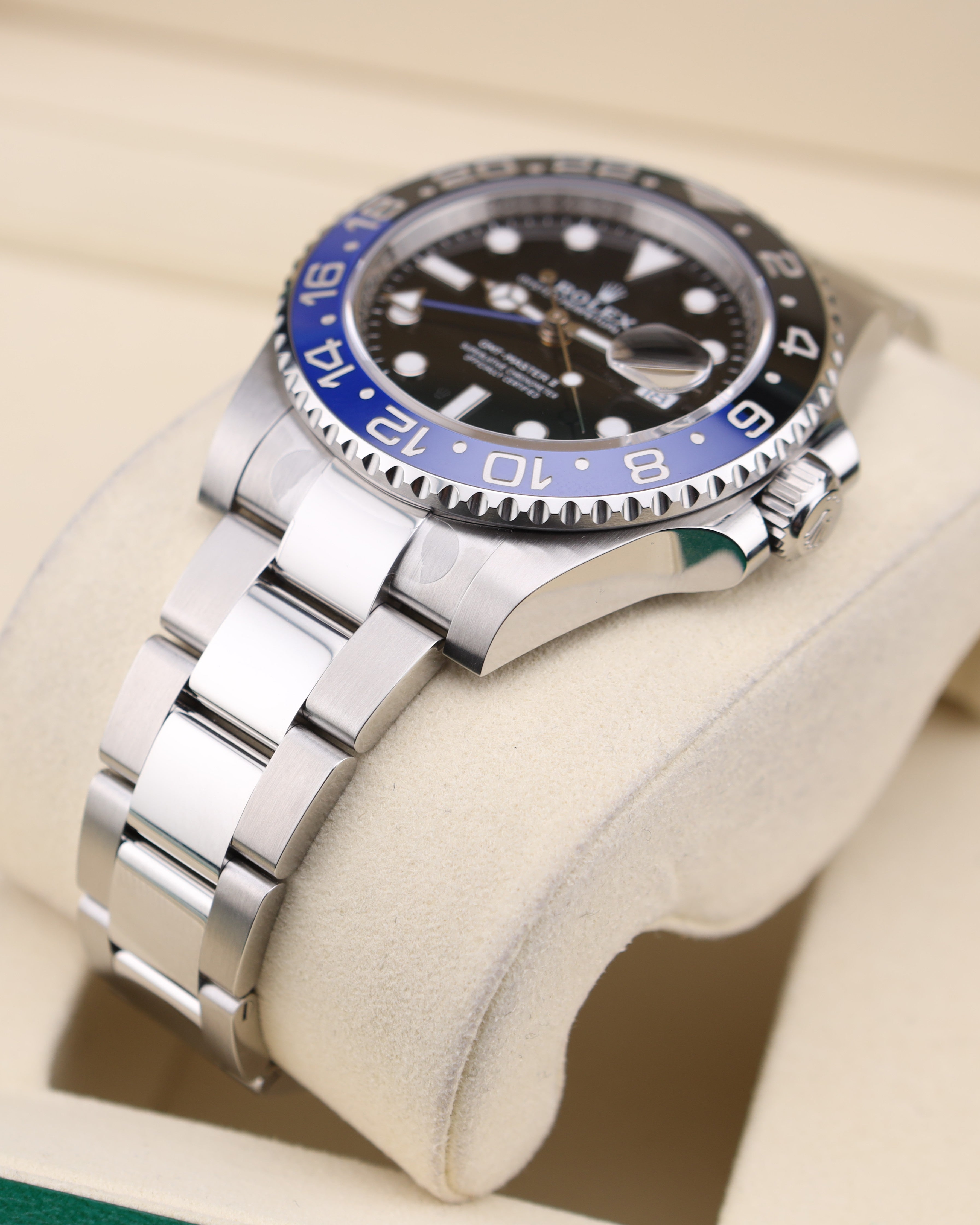 Rolex GMT-Master II Batman on Oyster 126710BLNR