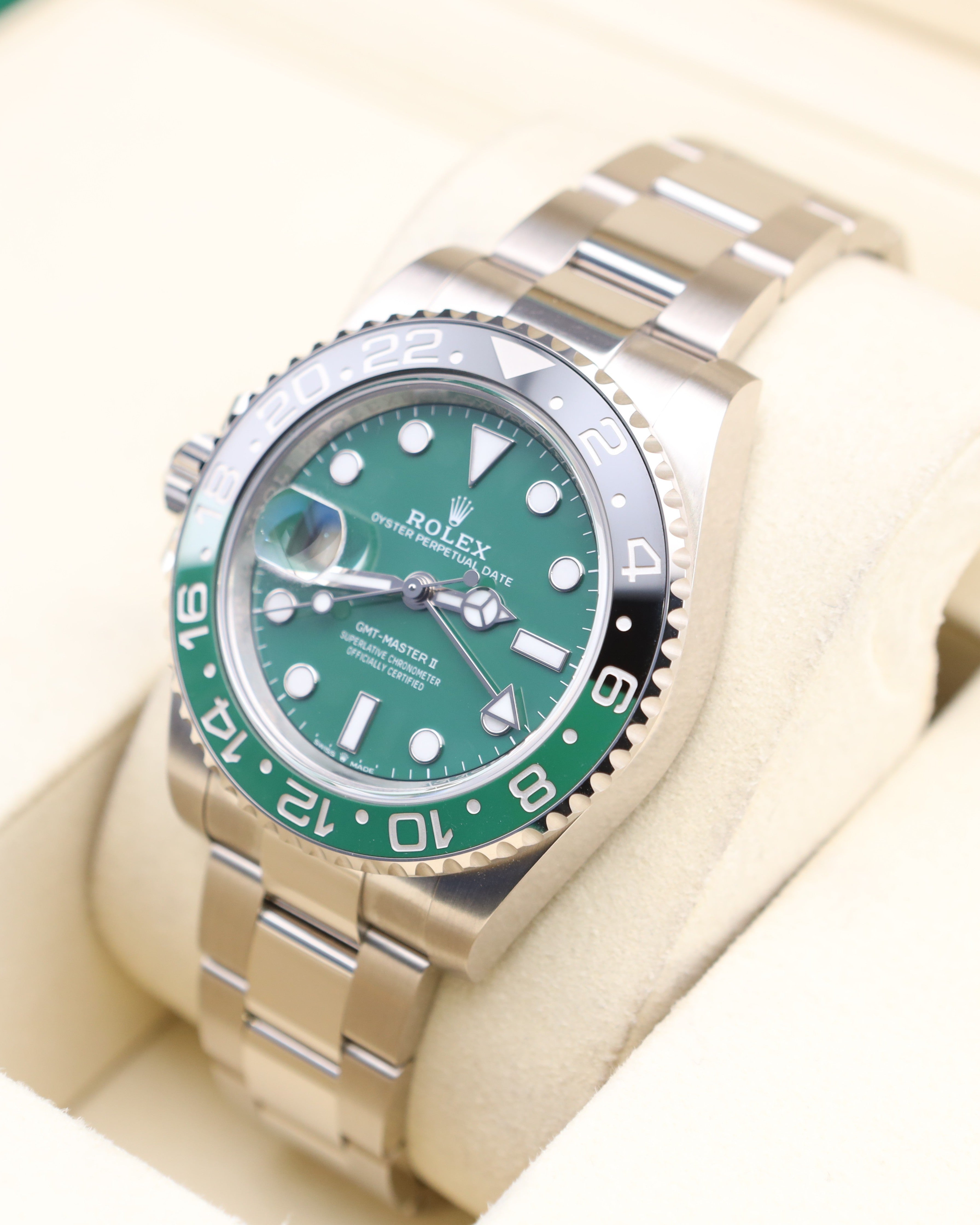 Rolex GMT-Master Green Dial White Gold Oyster 126729VTNR
