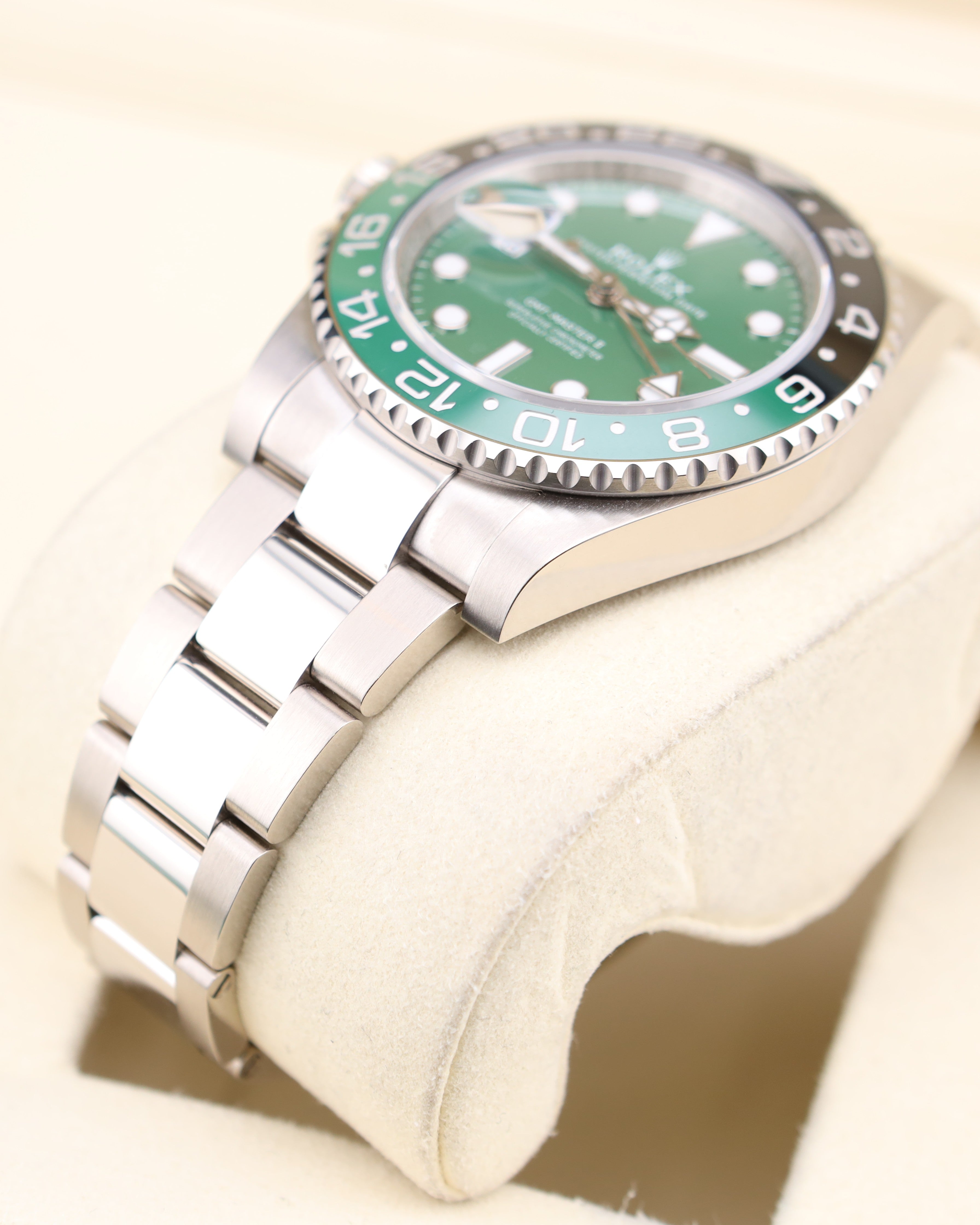 Rolex GMT-Master Green Dial White Gold Oyster 126729VTNR