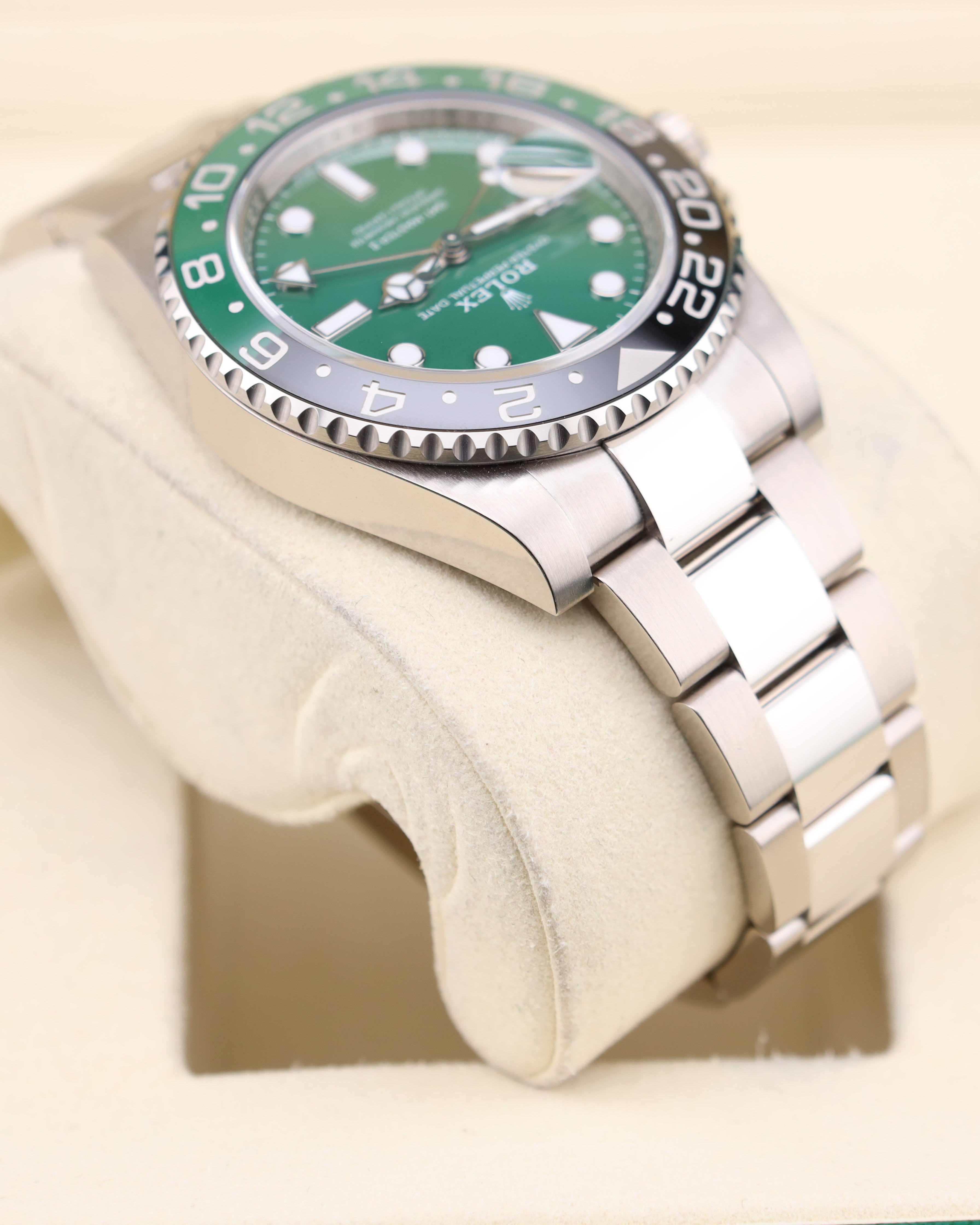 Rolex GMT-Master Green Dial White Gold Oyster 126729VTNR
