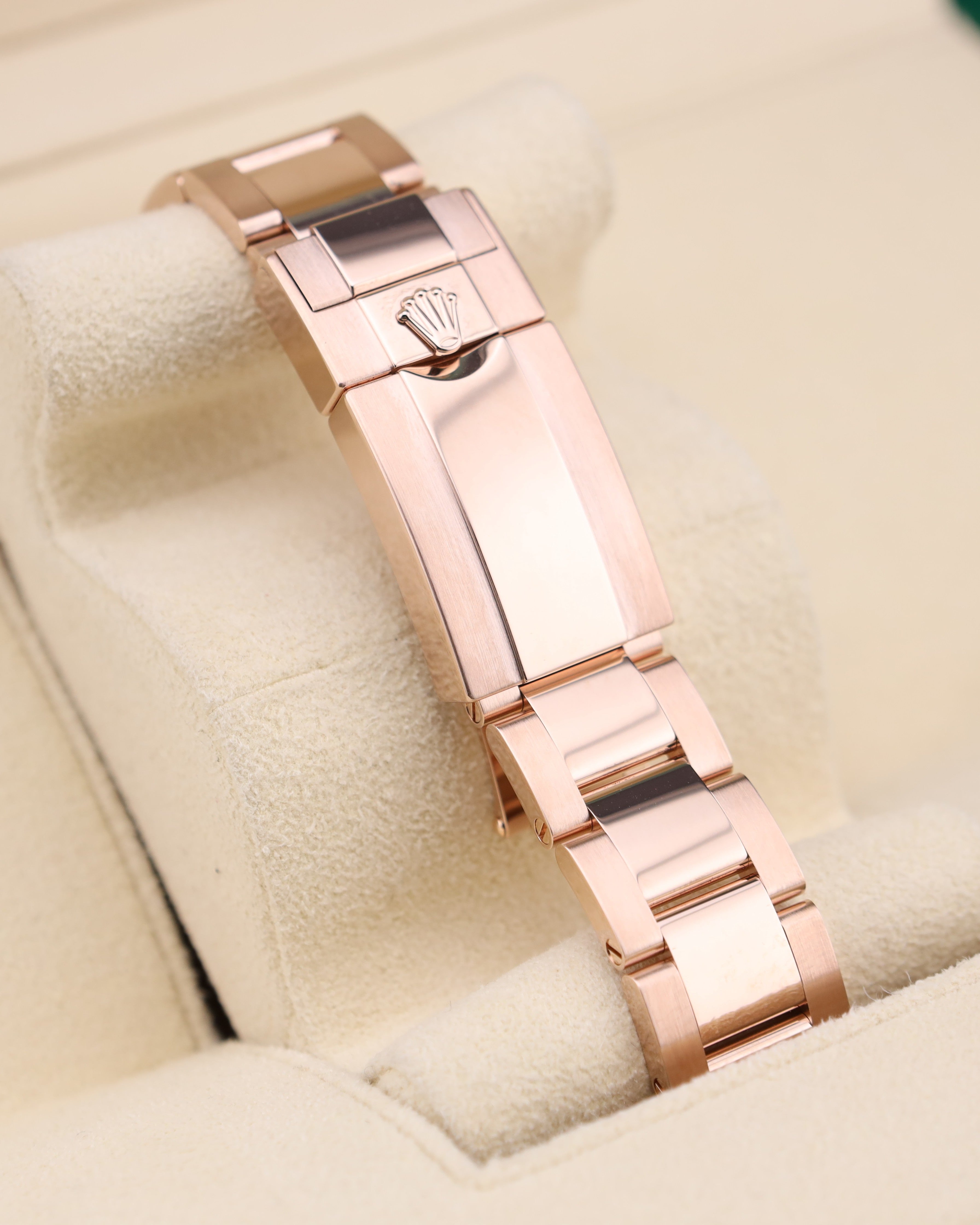 Rolex Daytona Black Dial 18K Rose Gold Oyster 126505