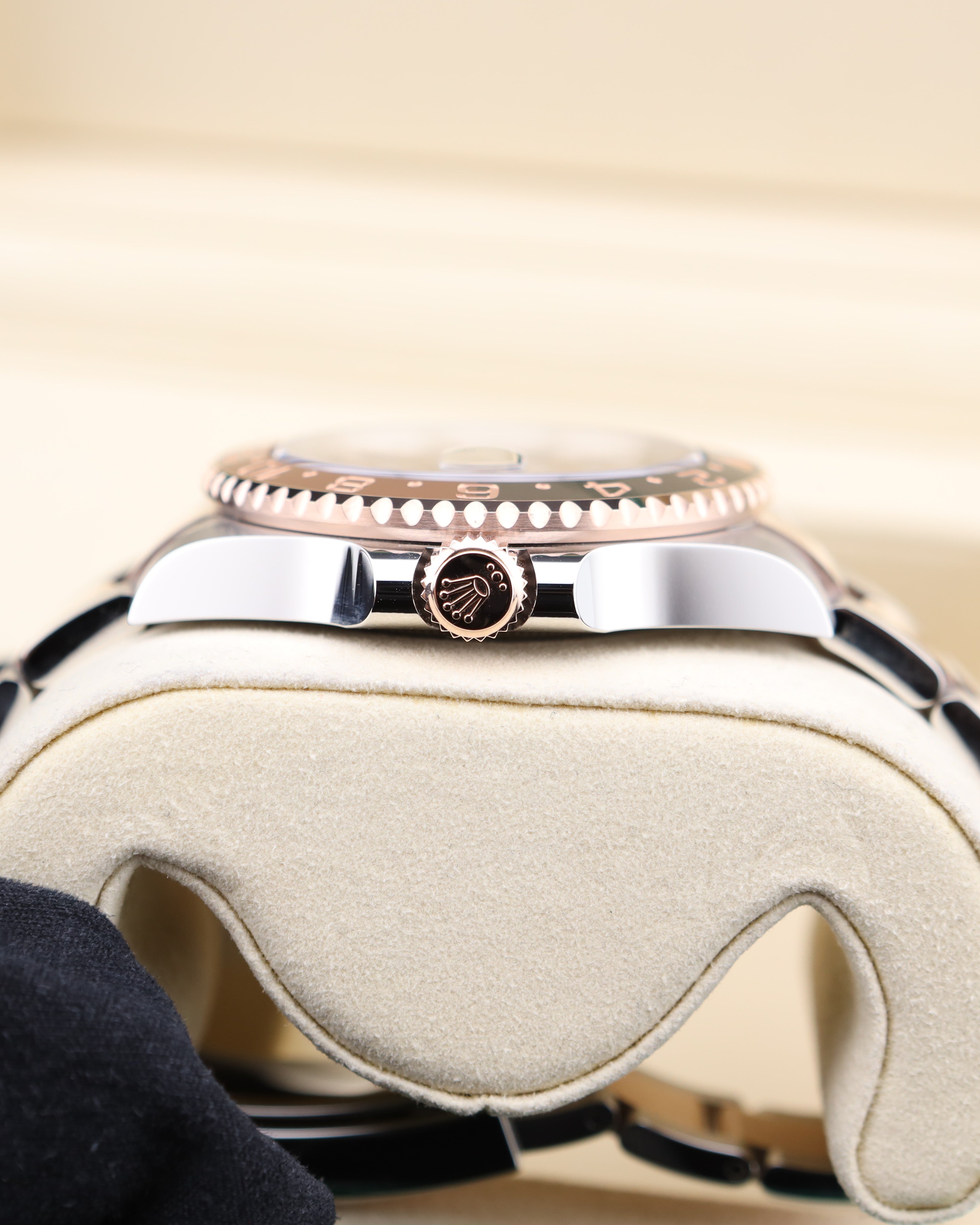 Rolex GMT-Master II Rootbeer Two Tone Rose Gold 126711CHNR