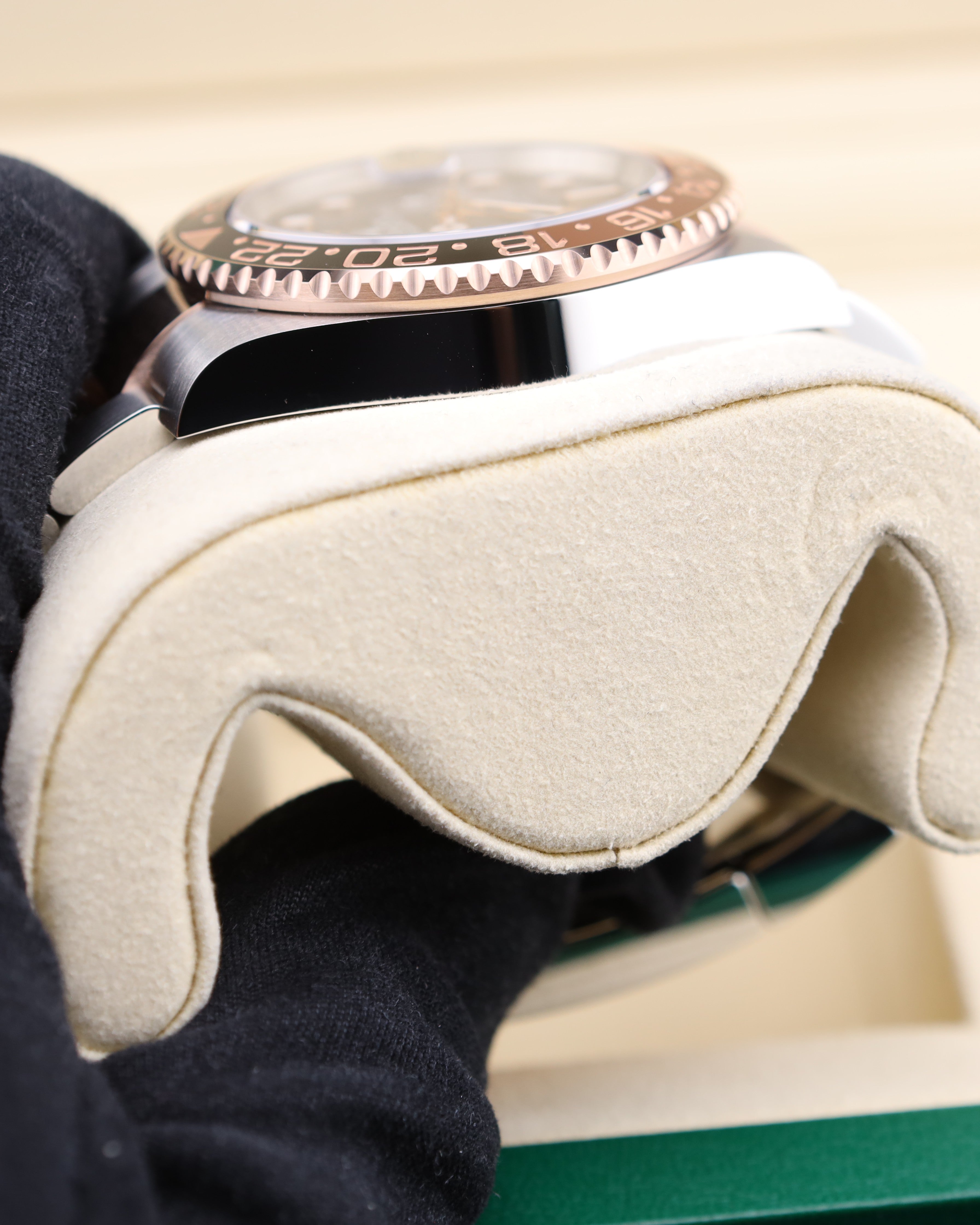 Rolex GMT-Master II Rootbeer Two Tone Rose Gold 126711CHNR