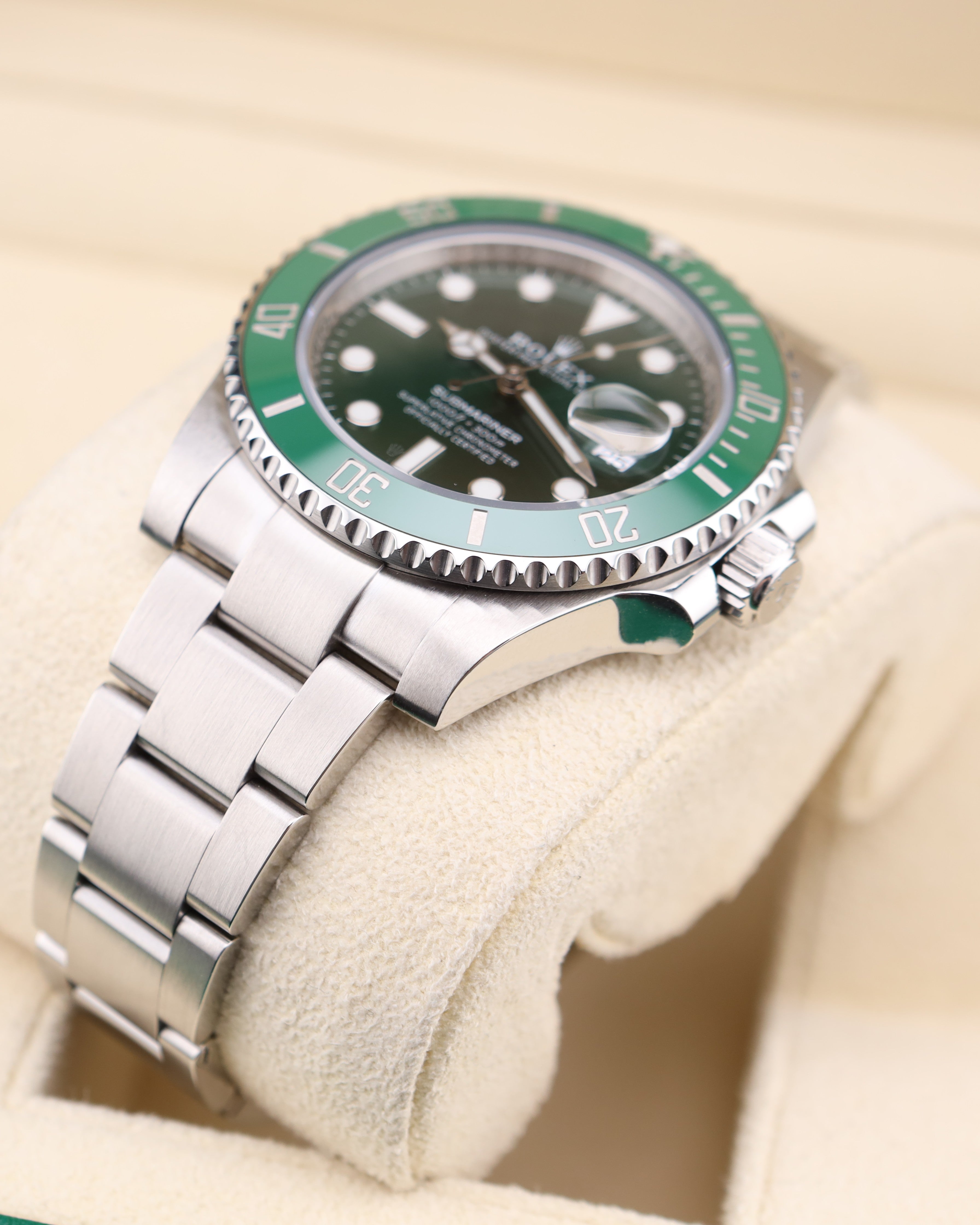 Rolex Submariner Date HULK Green Dial on Oyster 116610LV