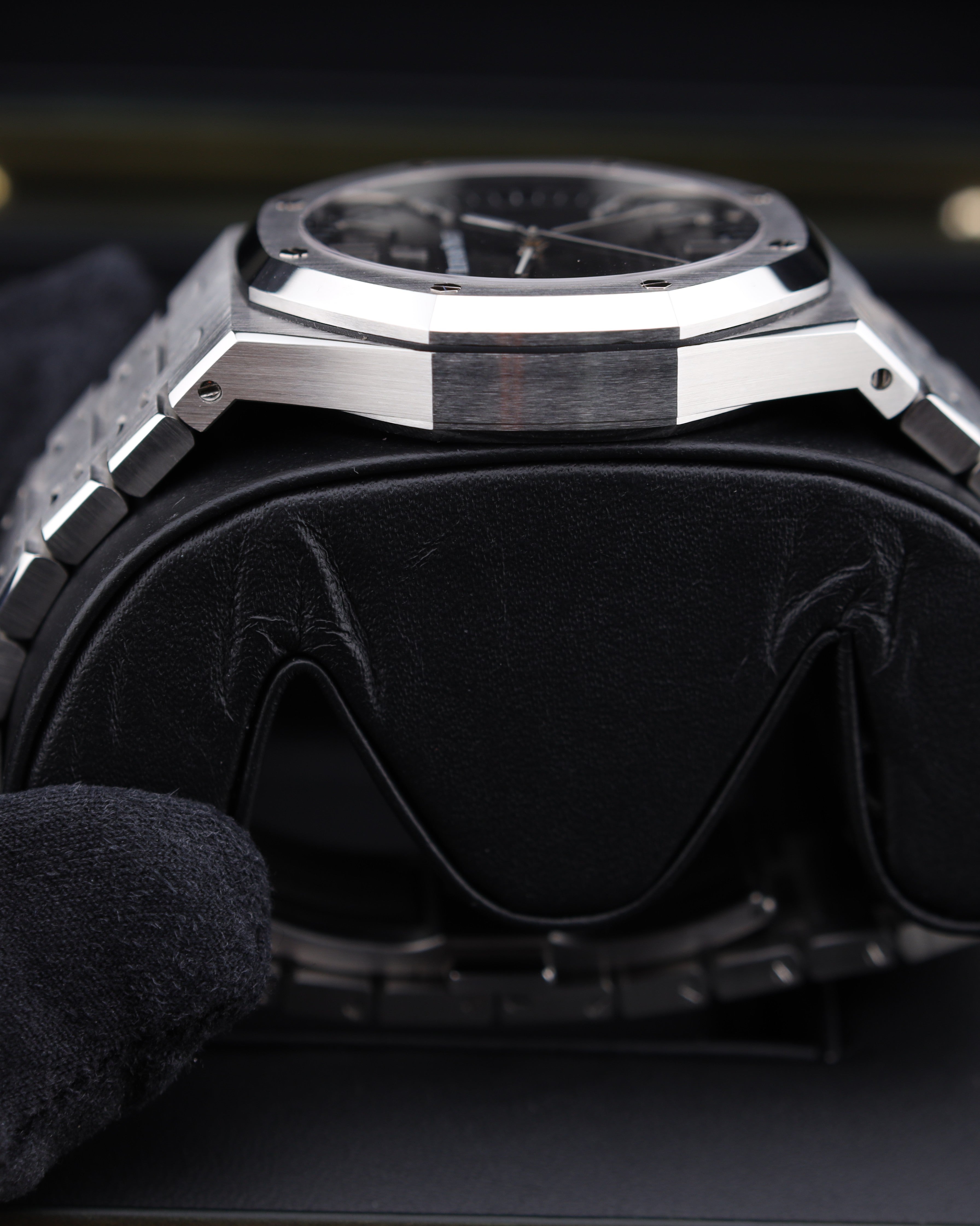 Audemars Piguet Royal Oak 15500ST Black Dial Exhibition Caseback