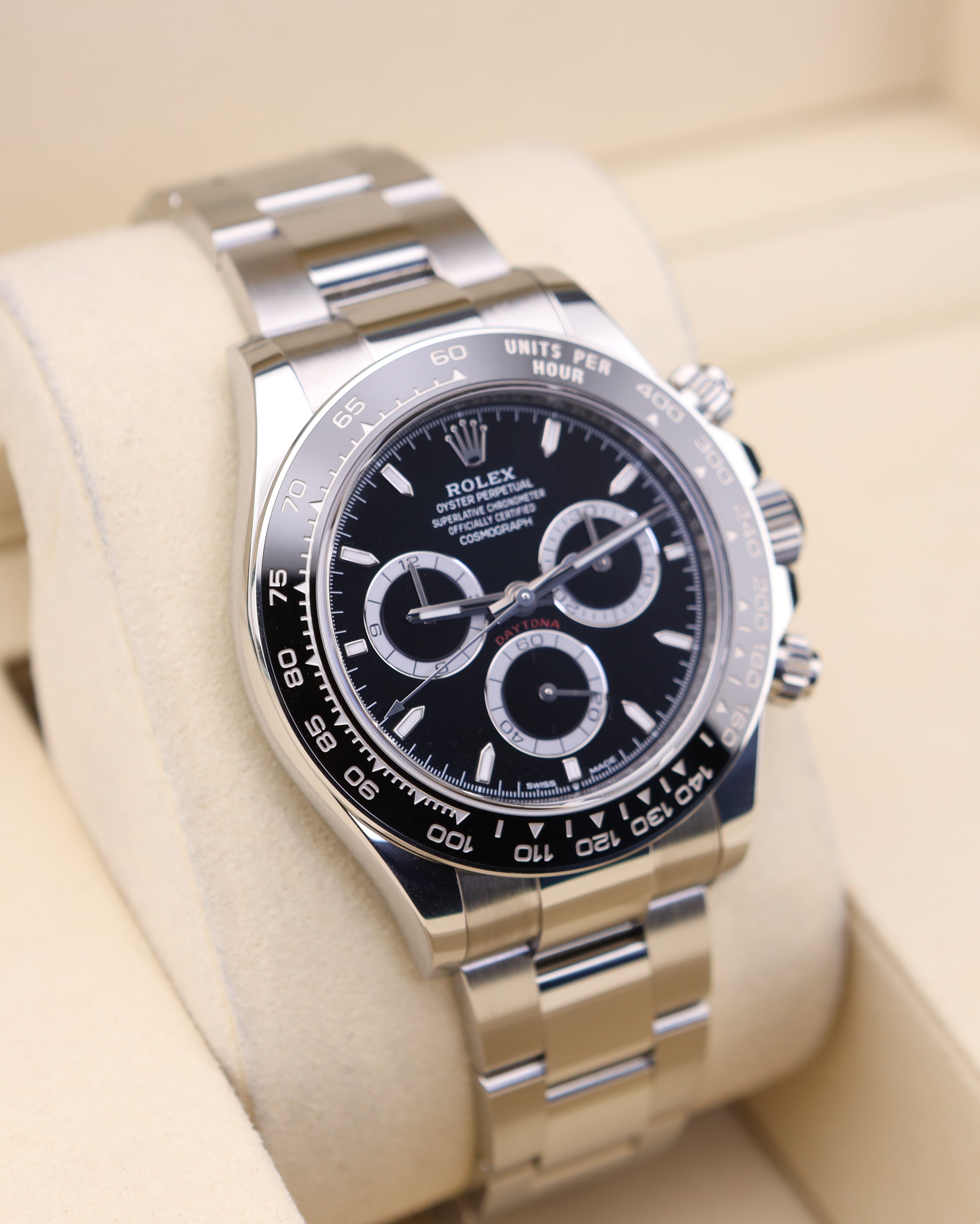 Rolex Daytona Black Dial on Oyster 126500LN