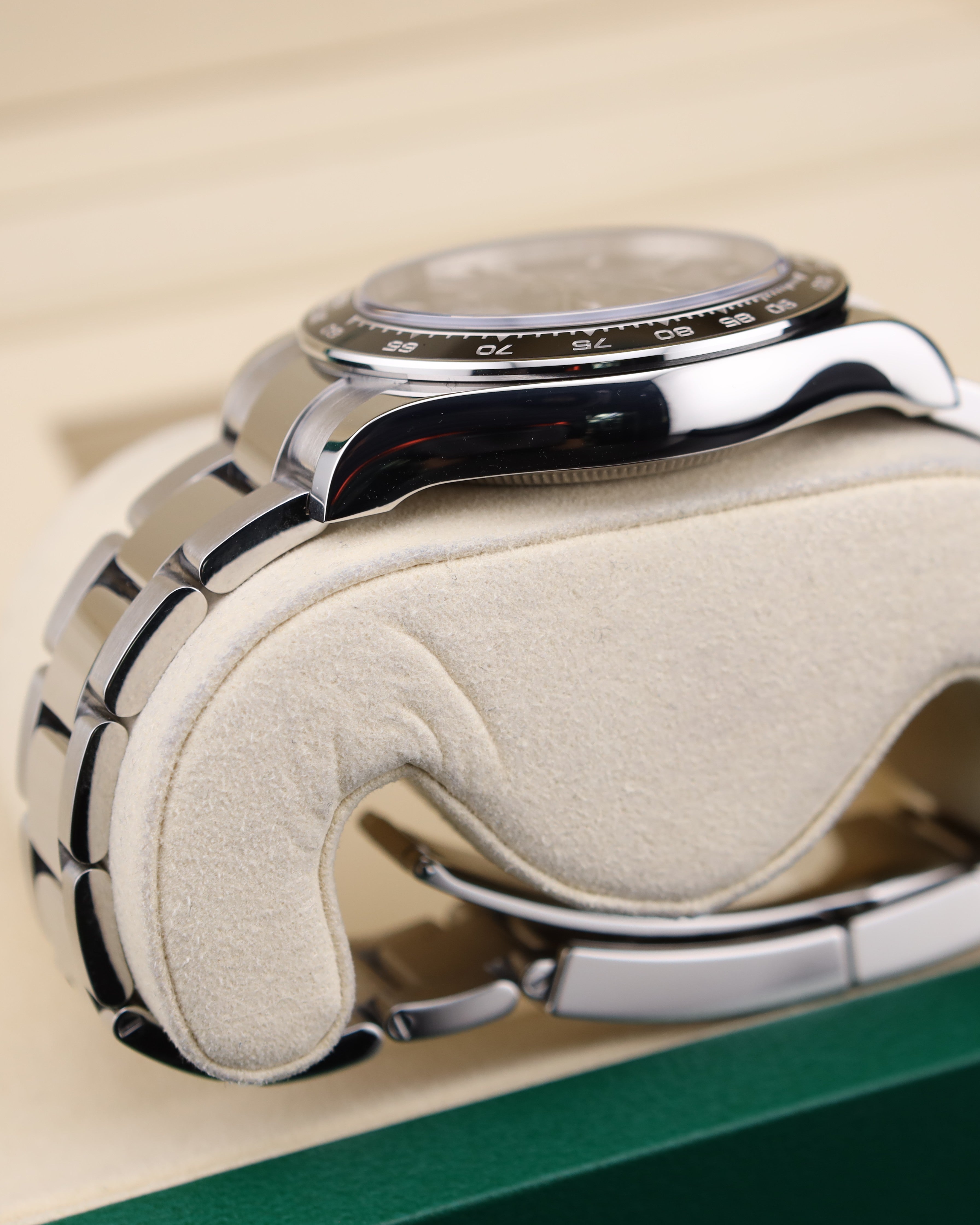 Rolex Daytona Black Dial on Oyster 126500LN