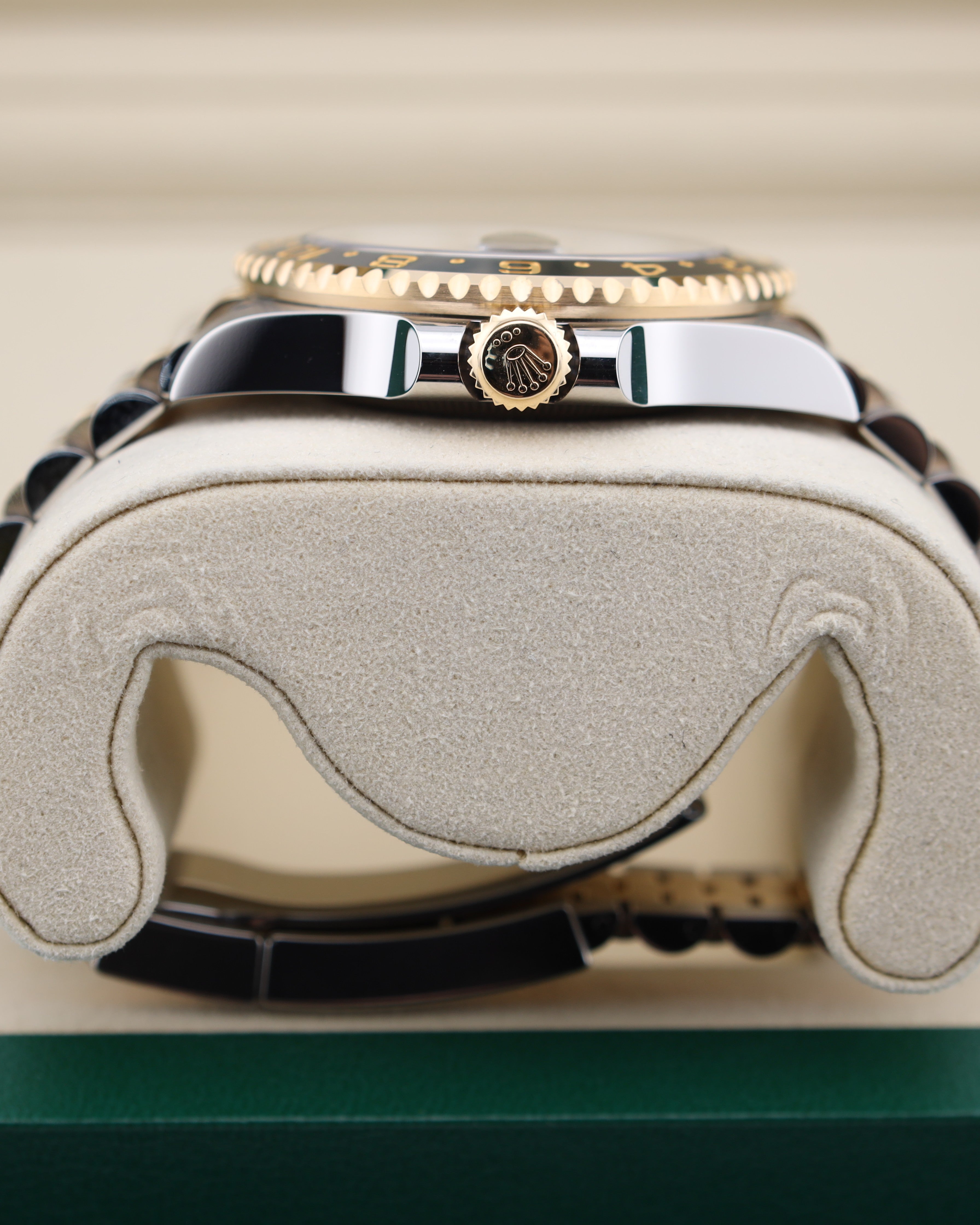 Rolex GMT-Master II Zombie/Bumblebee Two Tone Jubilee 126713GRNR