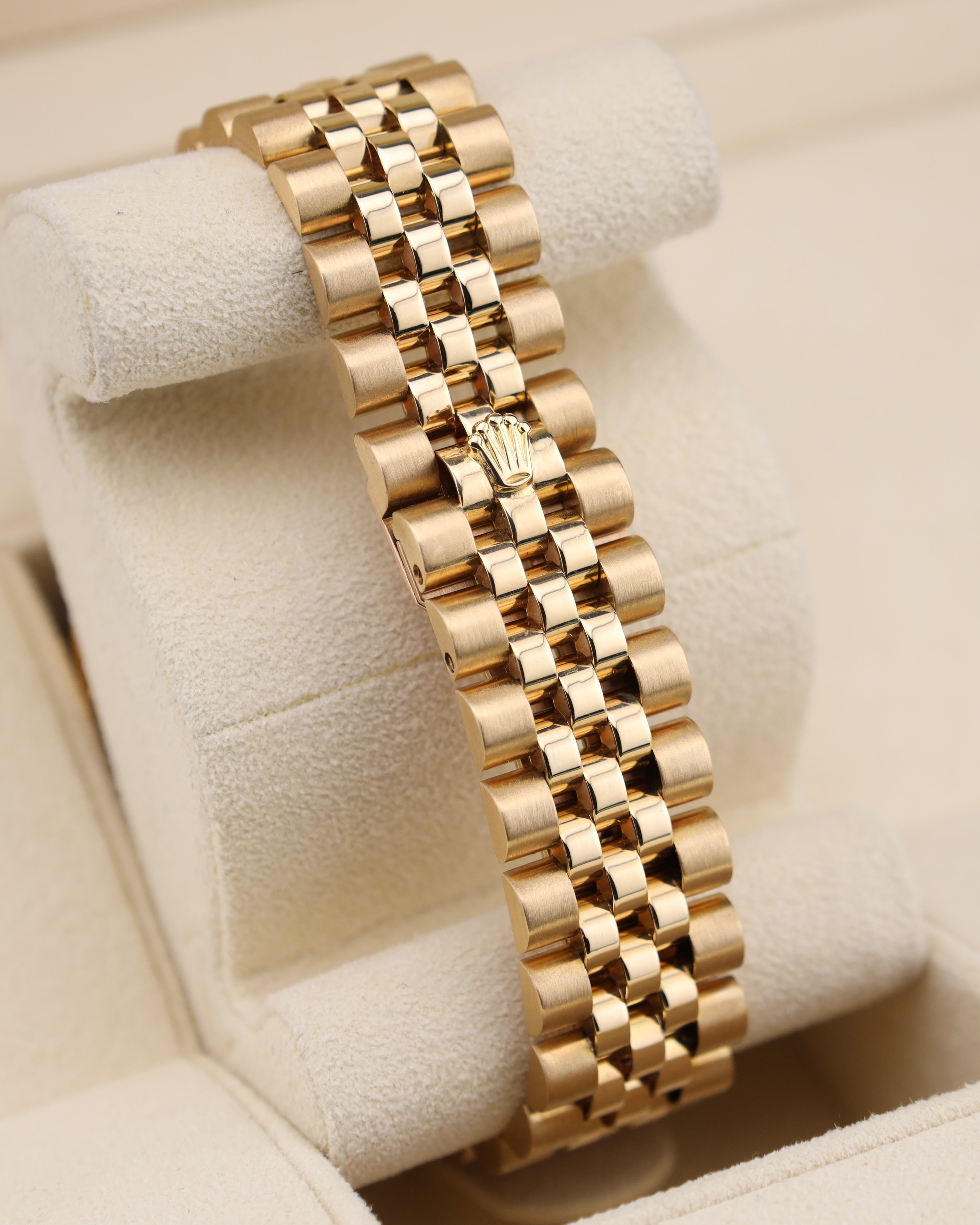 Rolex GMT-Master Black Nipple Dial 18k Yellow Gold Jubilee 16758 Vintage 40mm