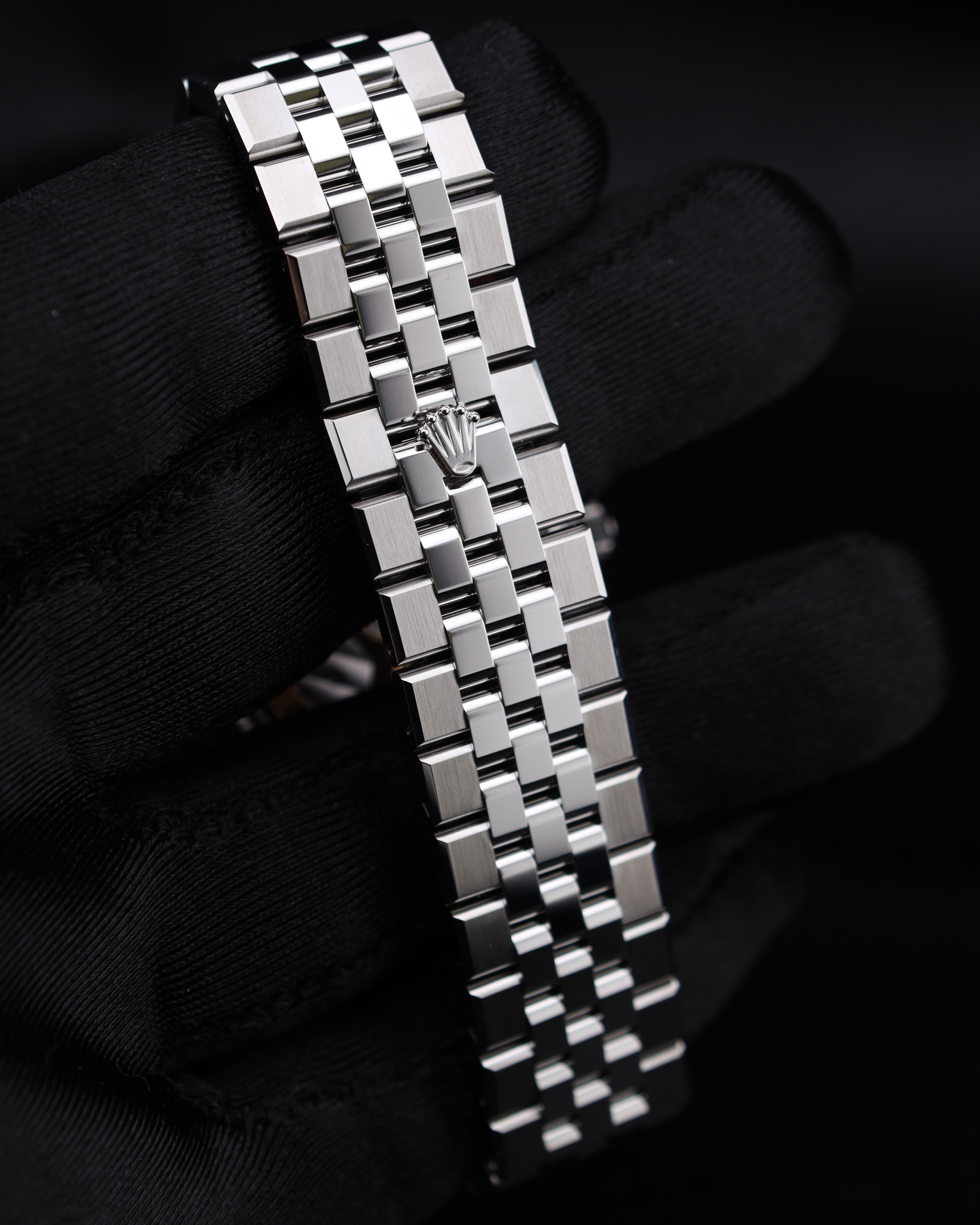 Rolex Land-Dweller 36 White Dial Steel 127234 December 2025 Factory Stickers