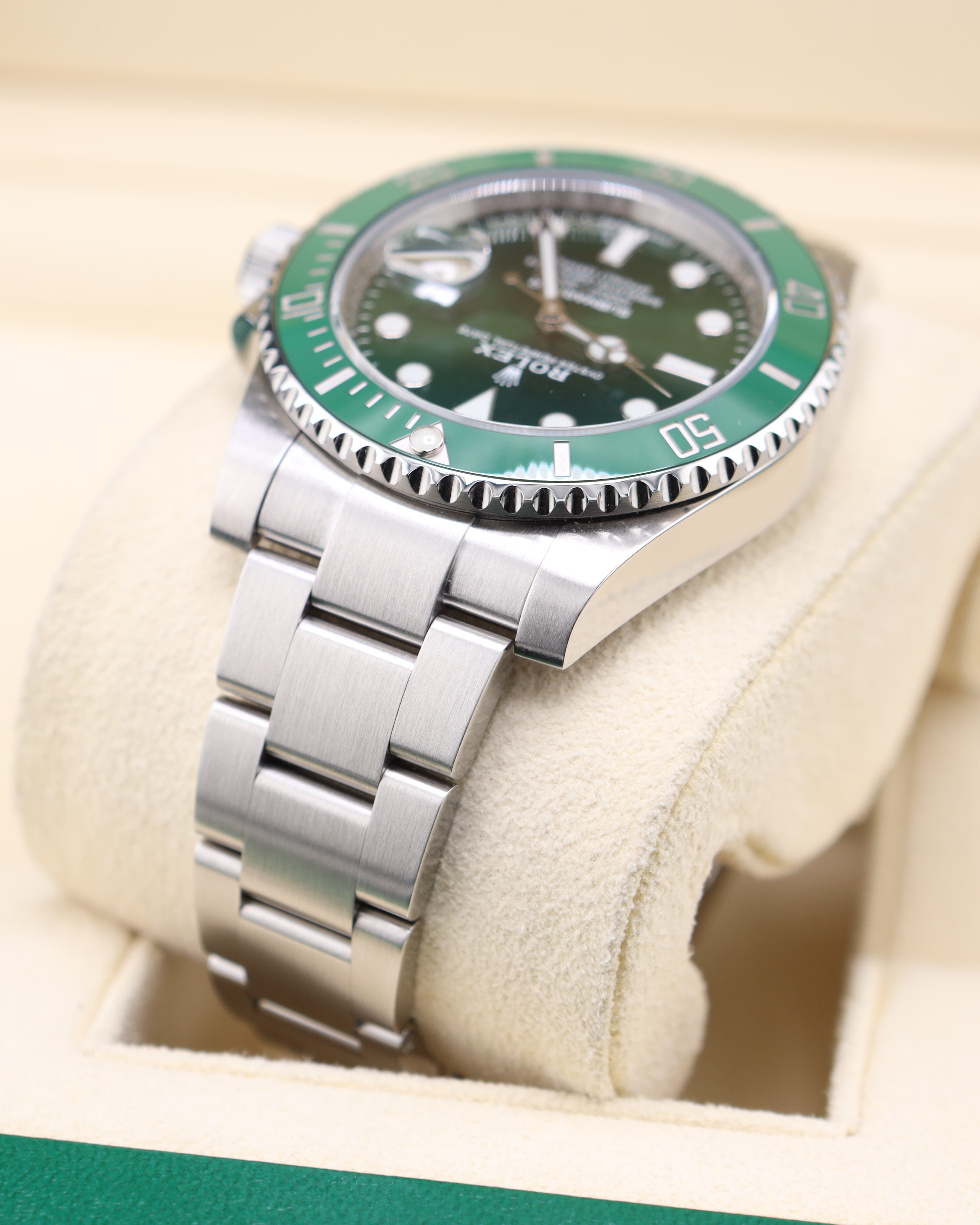 Rolex Submariner Date Hulk Green Dial 116610LV - 2020