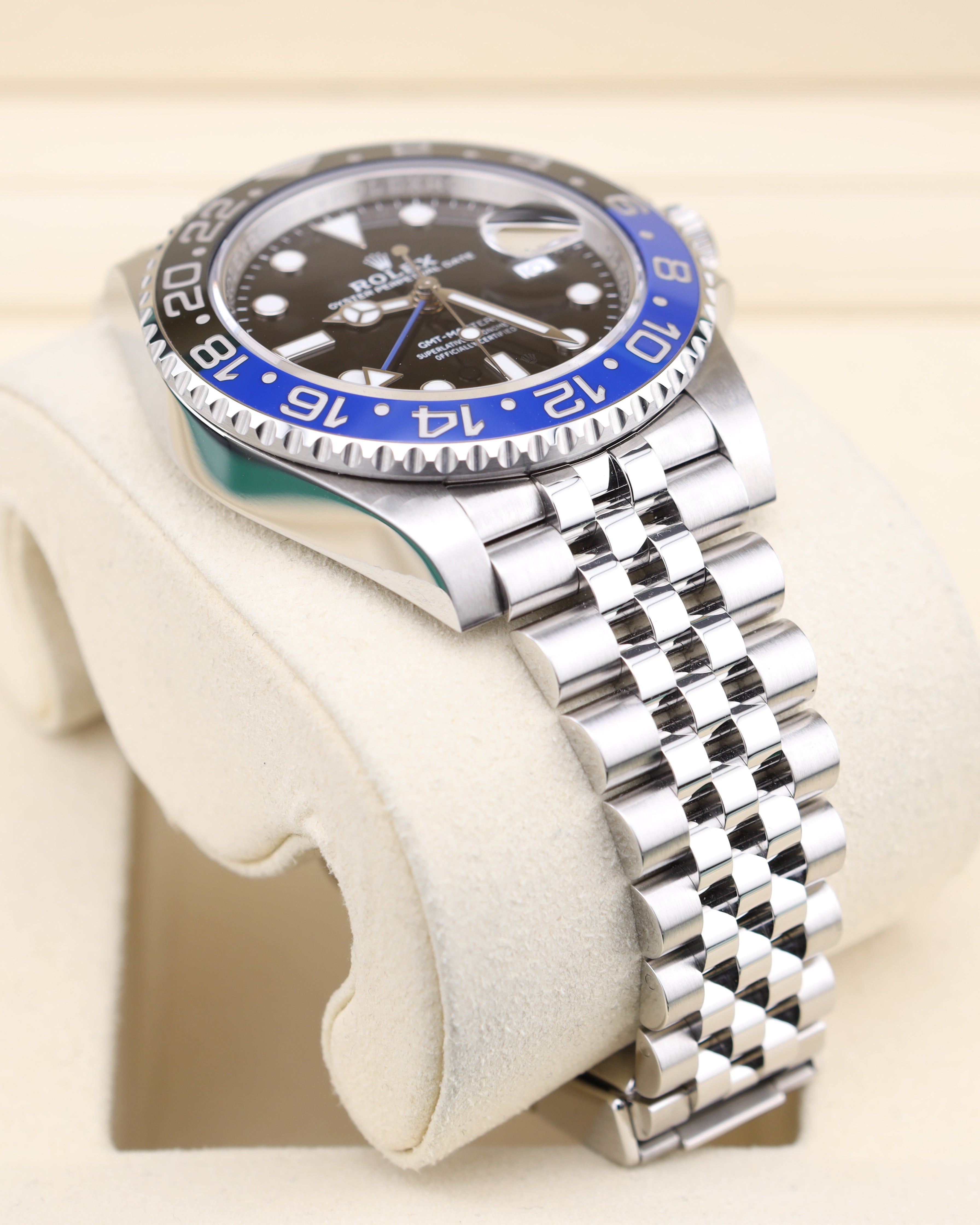 Rolex GMT-Master II Batgirl/Batman Jubilee 126710BLNR