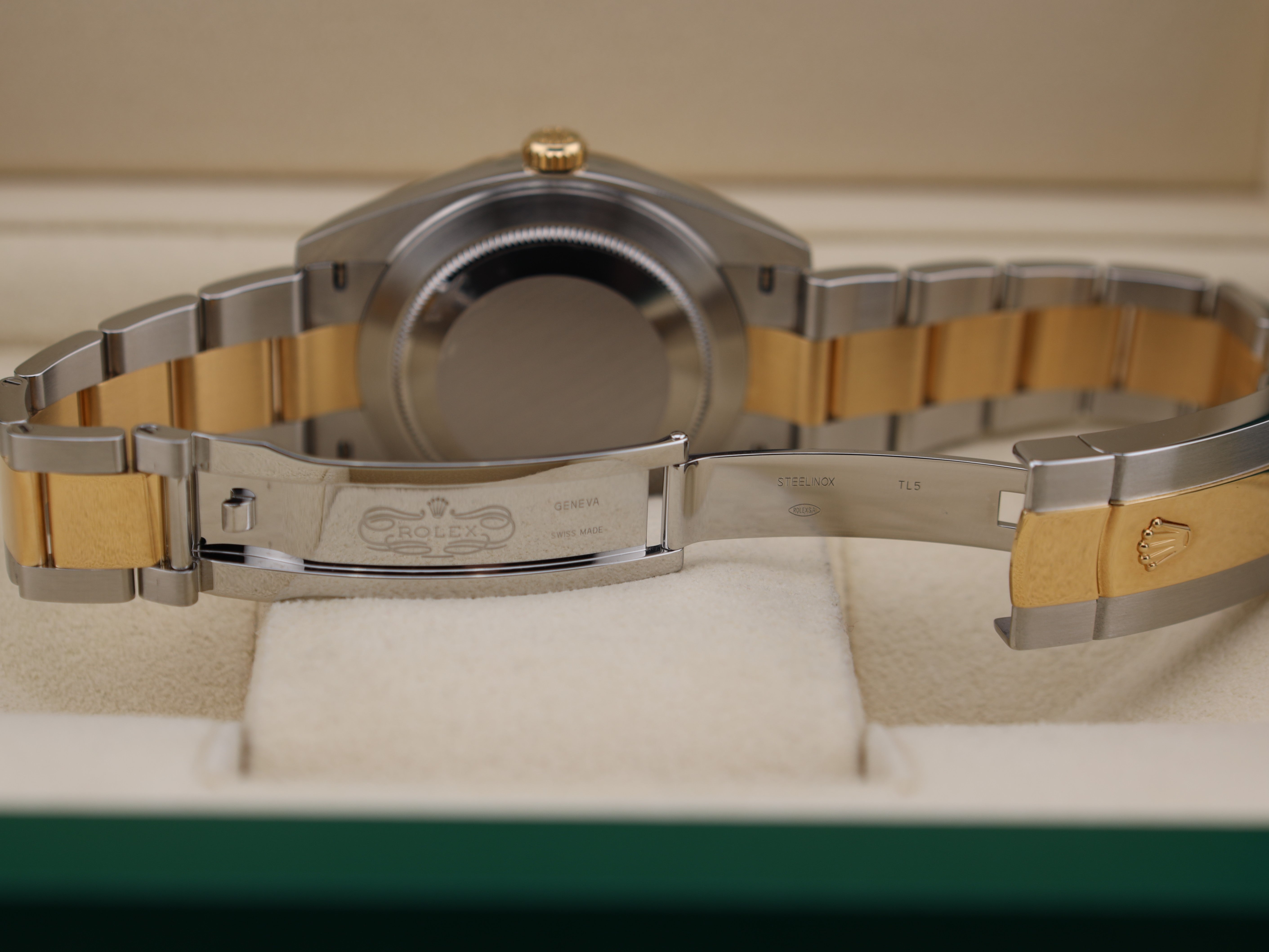 新品未開封 nuts Briesta Champagne Diamond 新品未開封 nuts Briesta Champagne Diamond nuts Briesta