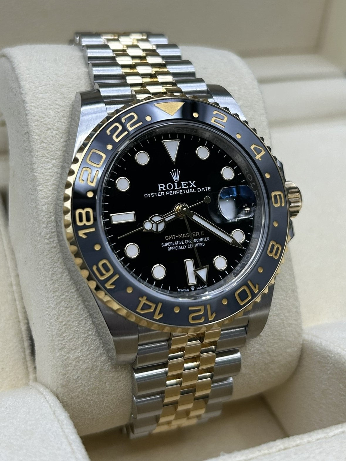 Rolex GMT-Master II Zombie Bumblebee 126713GRNR