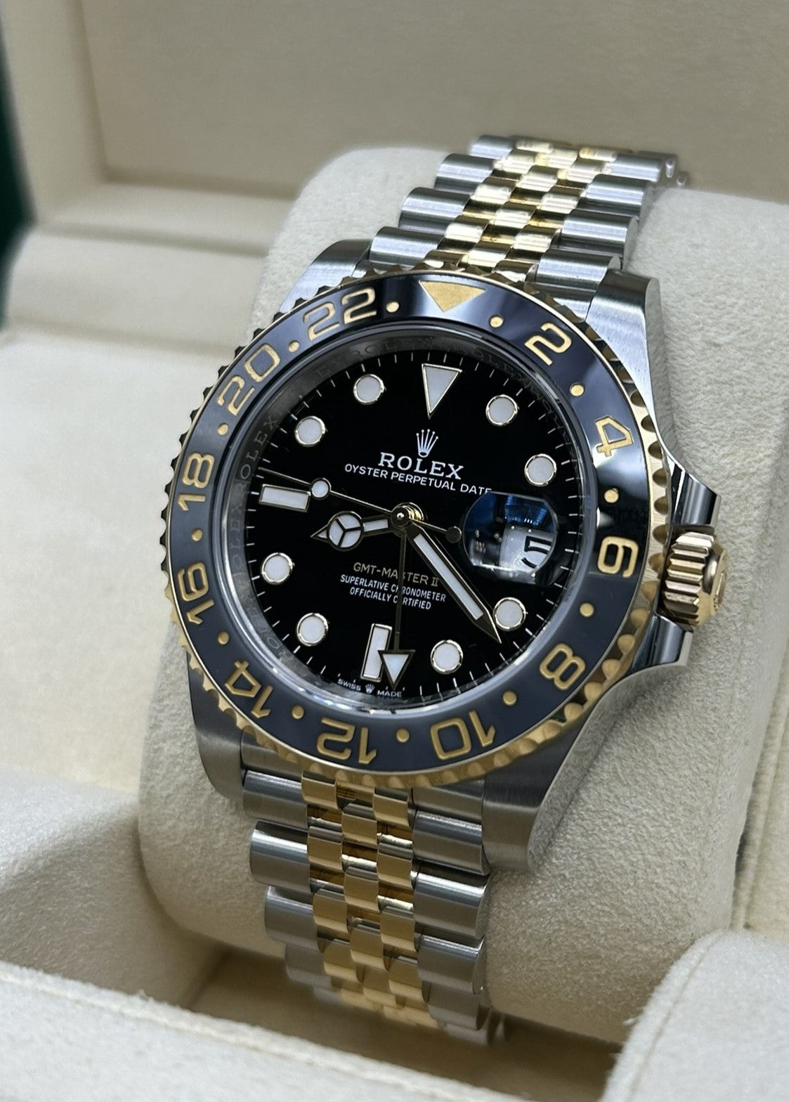 Rolex GMT-Master II Zombie Bumblebee 126713GRNR