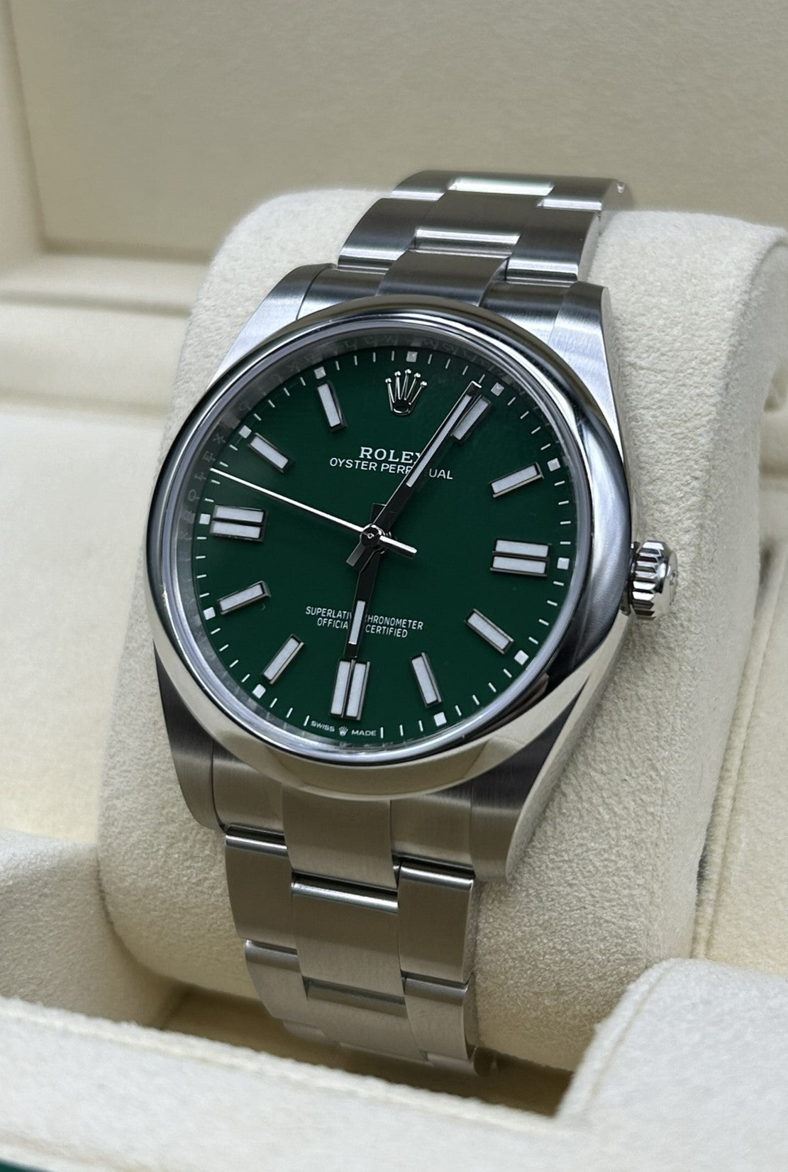 Rolex Oyster Perpetual 41 Green Dial 124300 