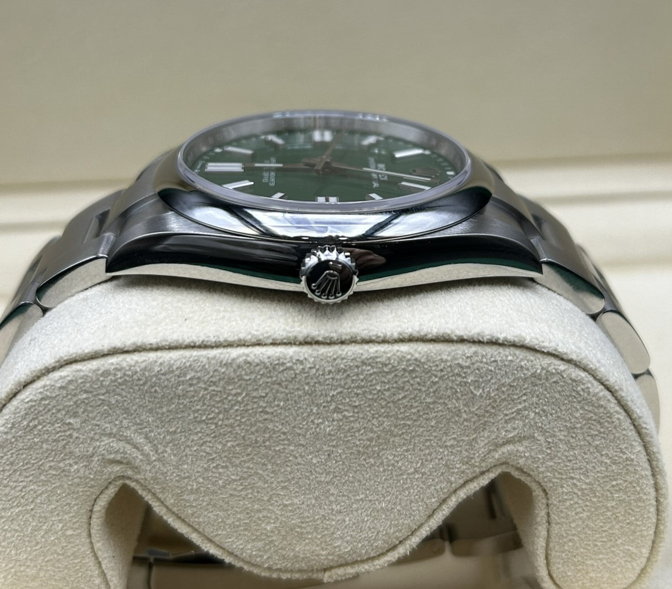 Rolex Oyster Perpetual 41 Green Dial 124300 