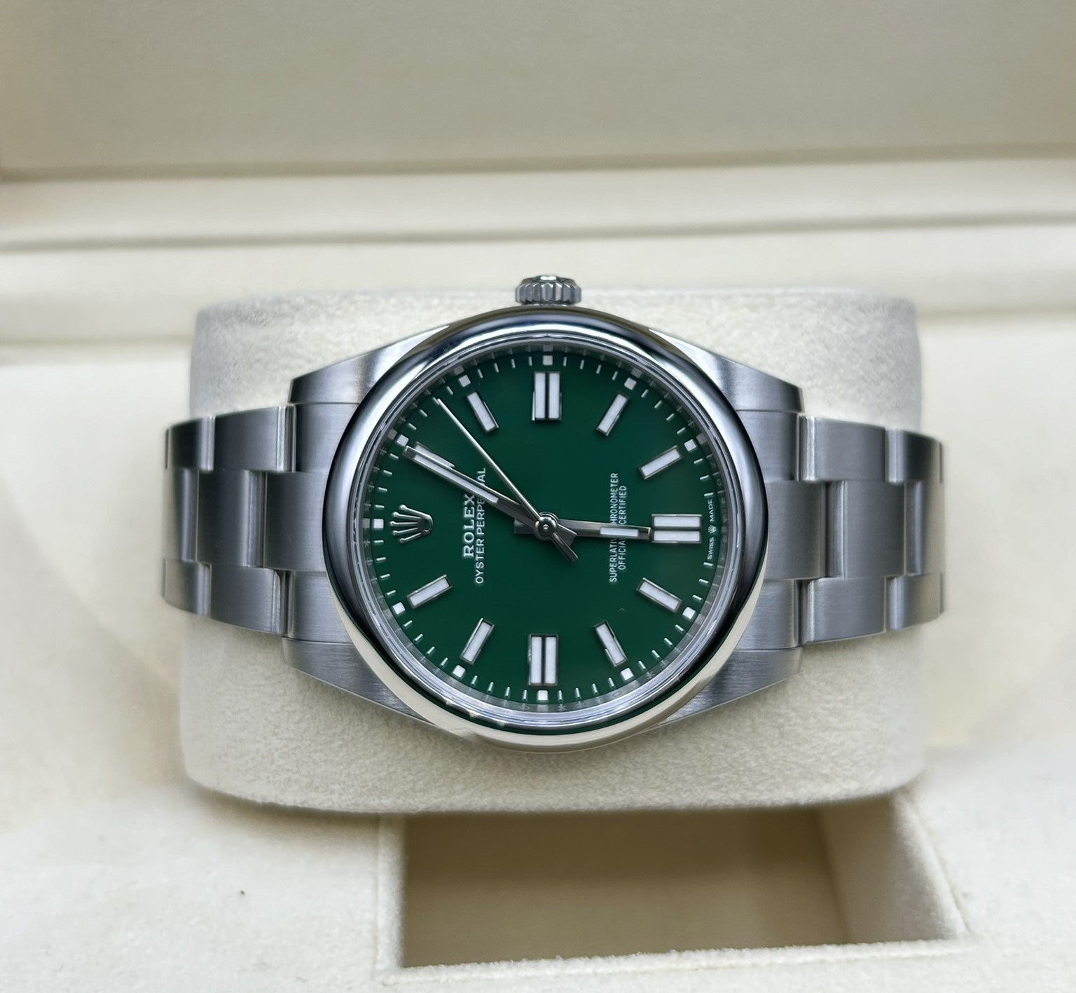 Rolex Oyster Perpetual 41 Green Dial 124300 – MVP Jewelers Miami