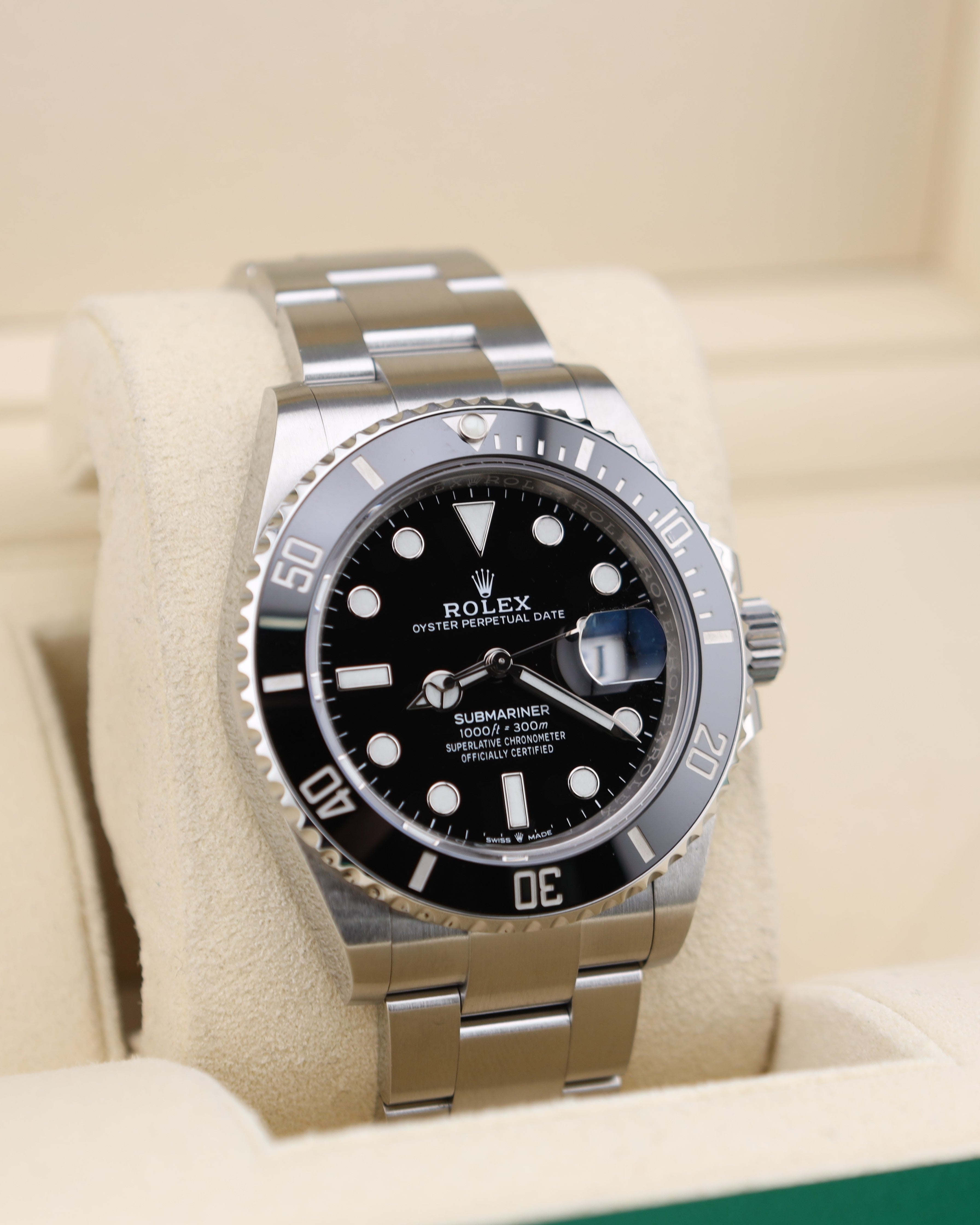 Rolex Submariner Date 41 Black 126610LN - 2023