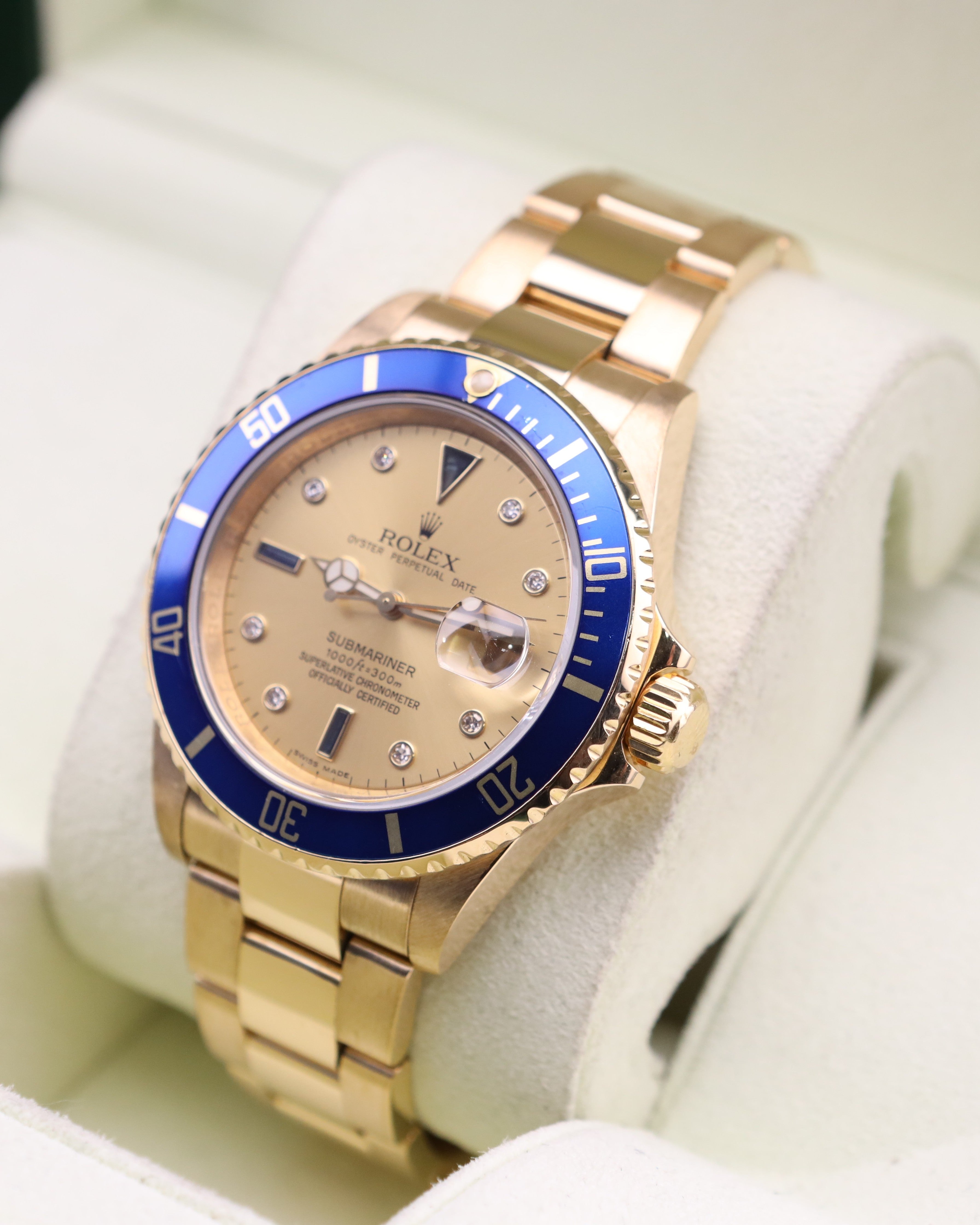 Rolex Submariner Date Champagne Serti Dial Yellow Gold 16618