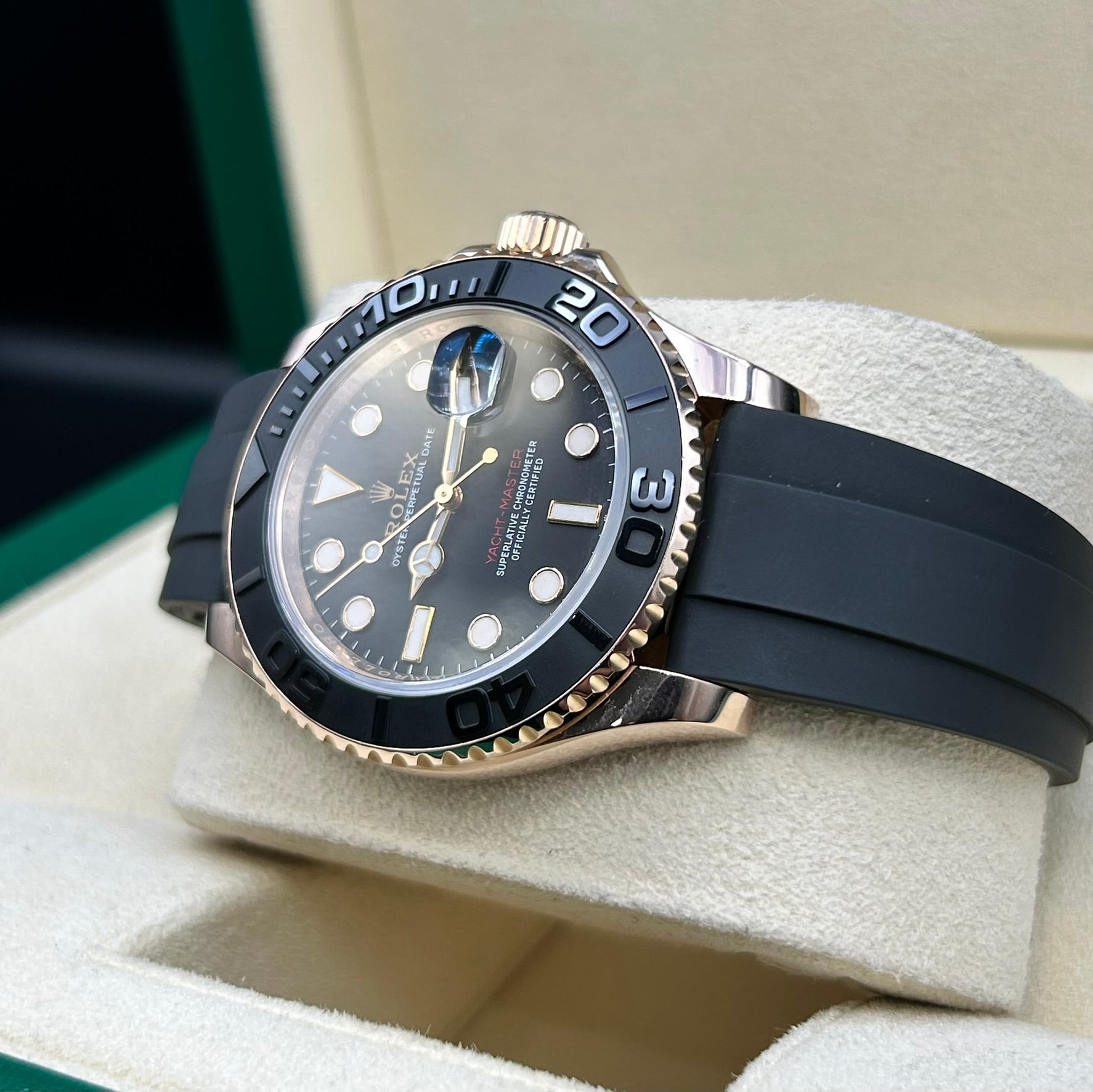 Rolex Yacht-Master 40 Rose Gold 126655 Oysterflex