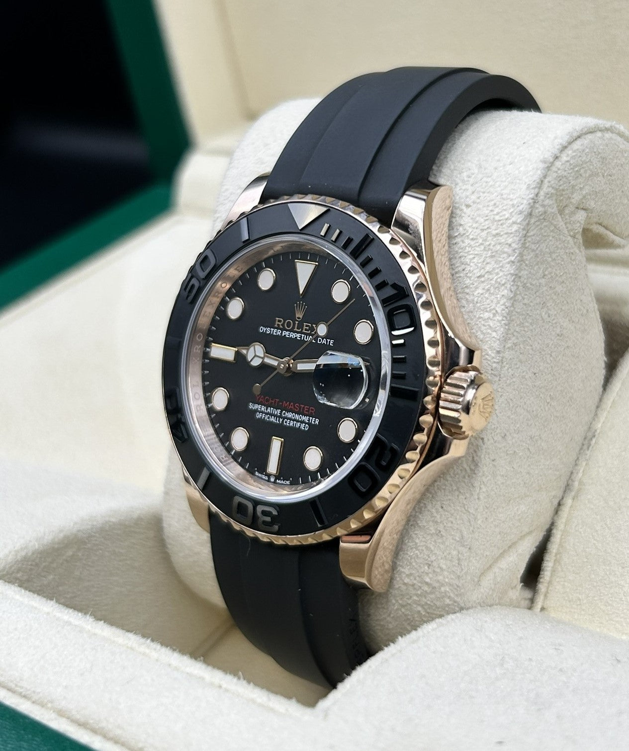 Rolex Yacht-Master 40 Rose Gold 126655 Oysterflex