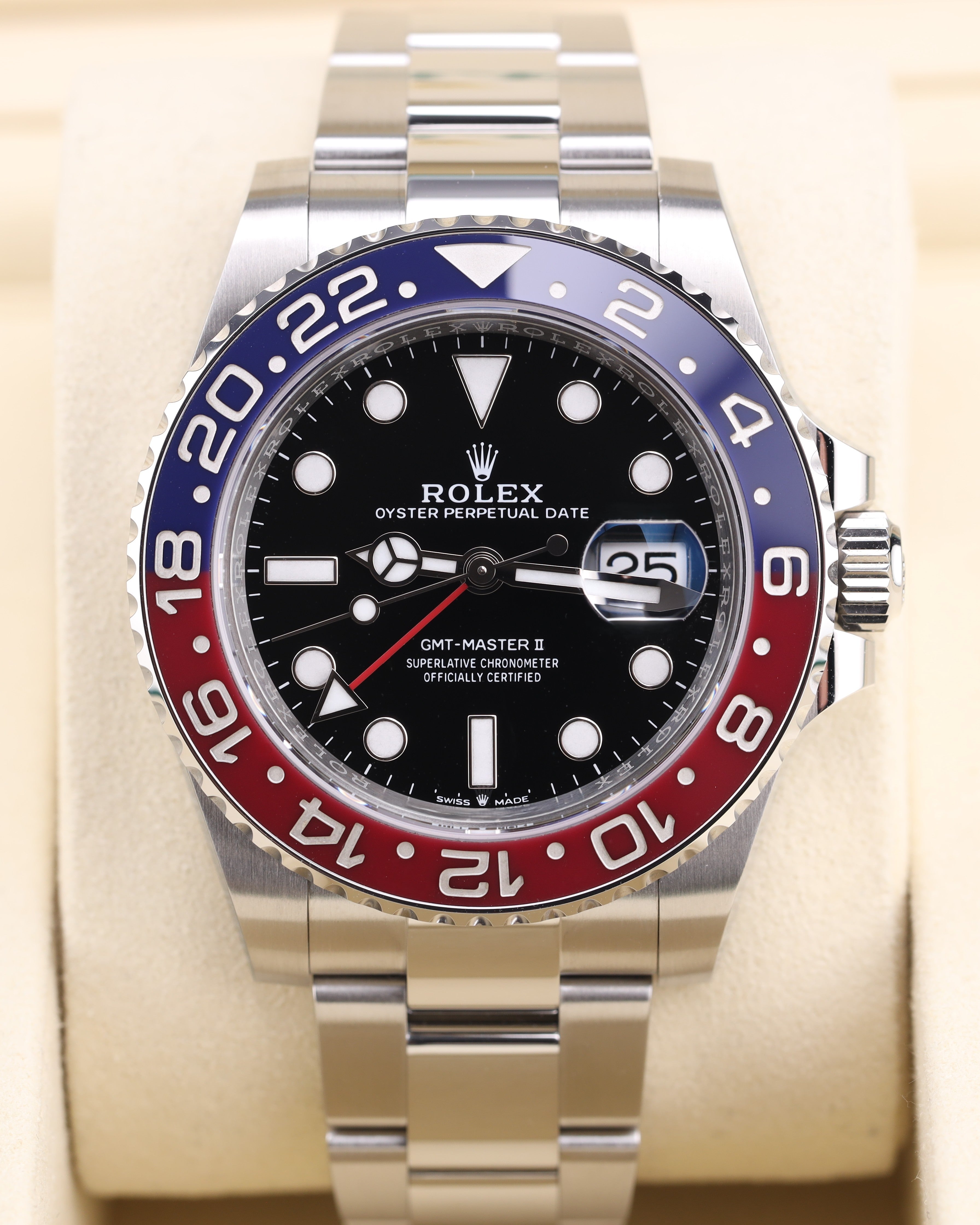 Rolex GMT-Master II Pepsi on Oyster 126710BLRO