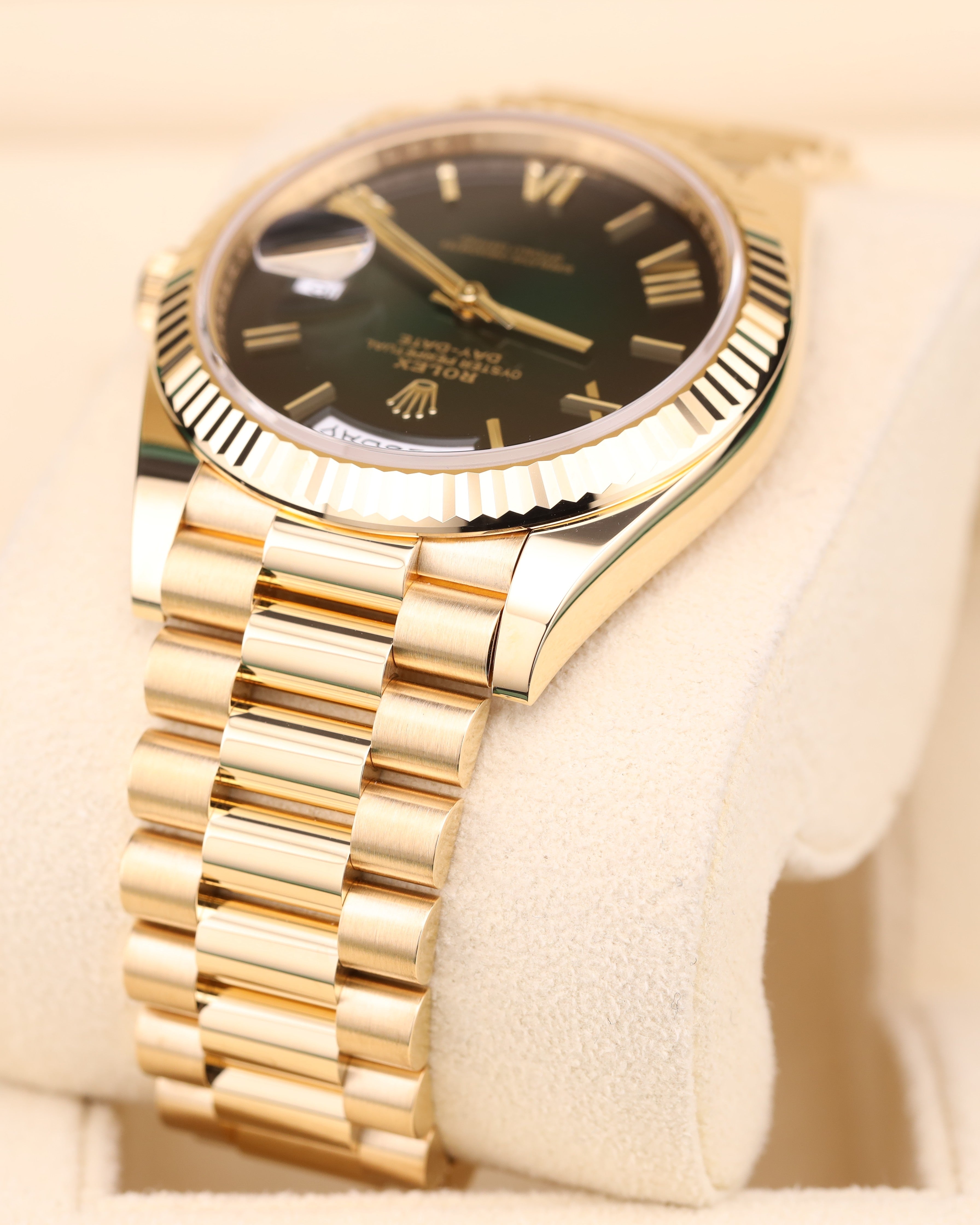 Rolex Day-Date 40 Green Ombre President Yellow Gold 228238 - 2025
